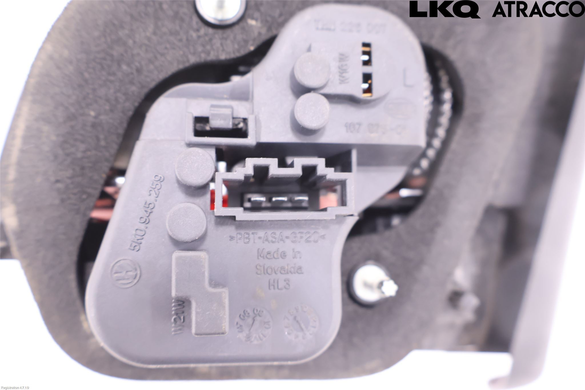 Volkswagen VW GOLF VI 09-13 Baklykt Venstre  På Luke(Indre