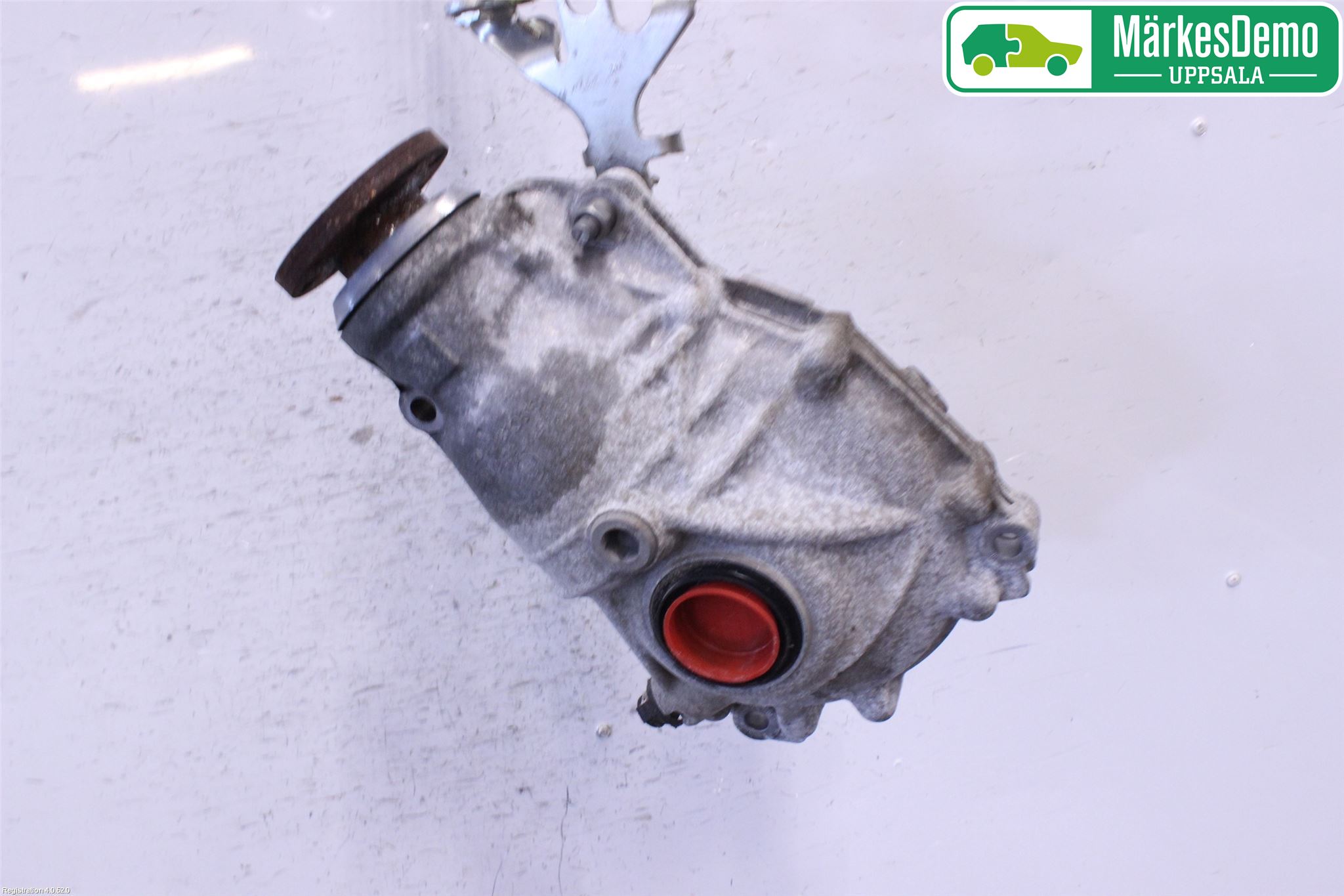 BMW 3 F30/F31/F80 12-19 Kardang Foran