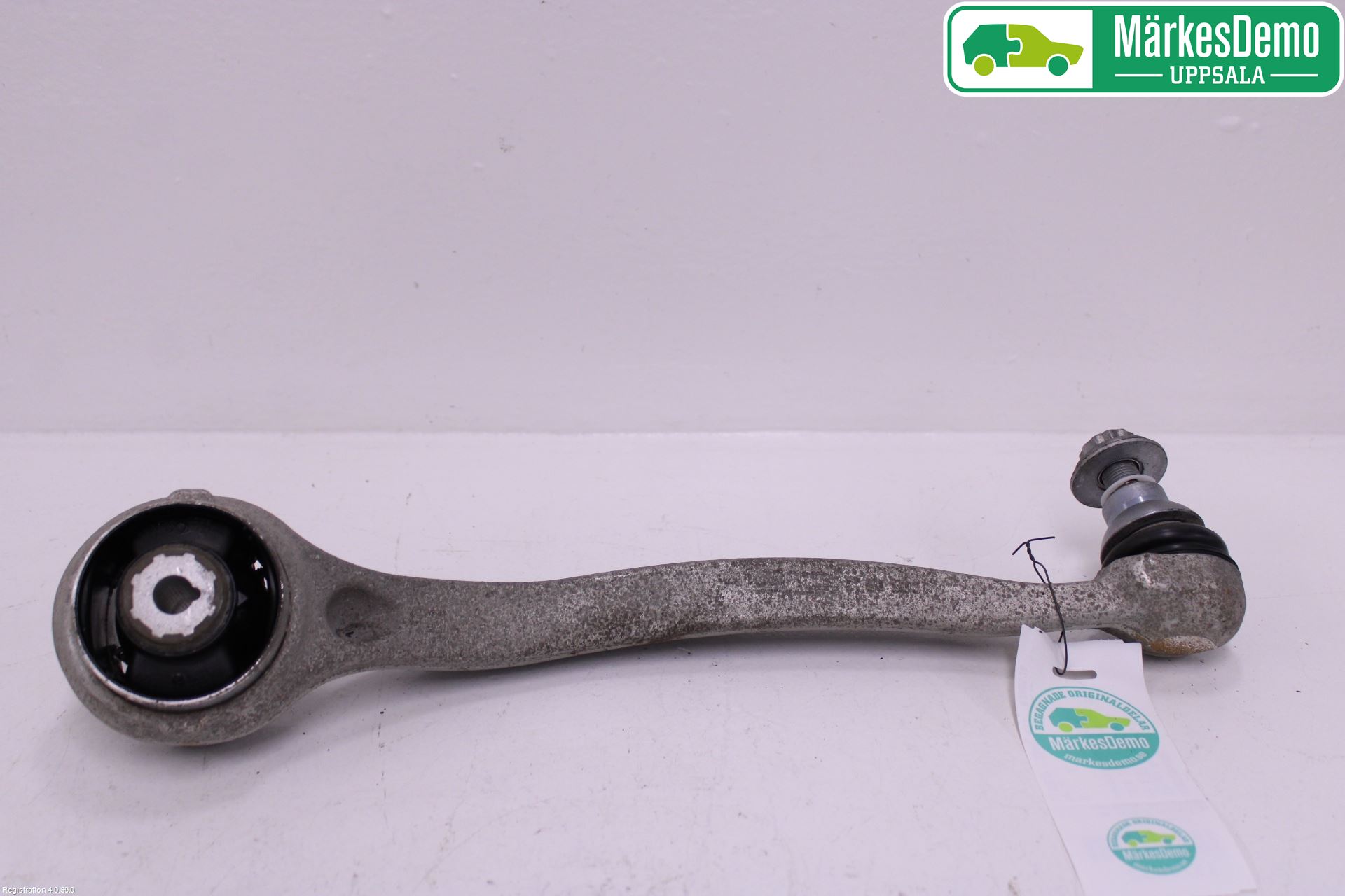 Mercedes-Benz MB E-KLASS (W213) 16-23 Bærearm Foran Venstre Nedre