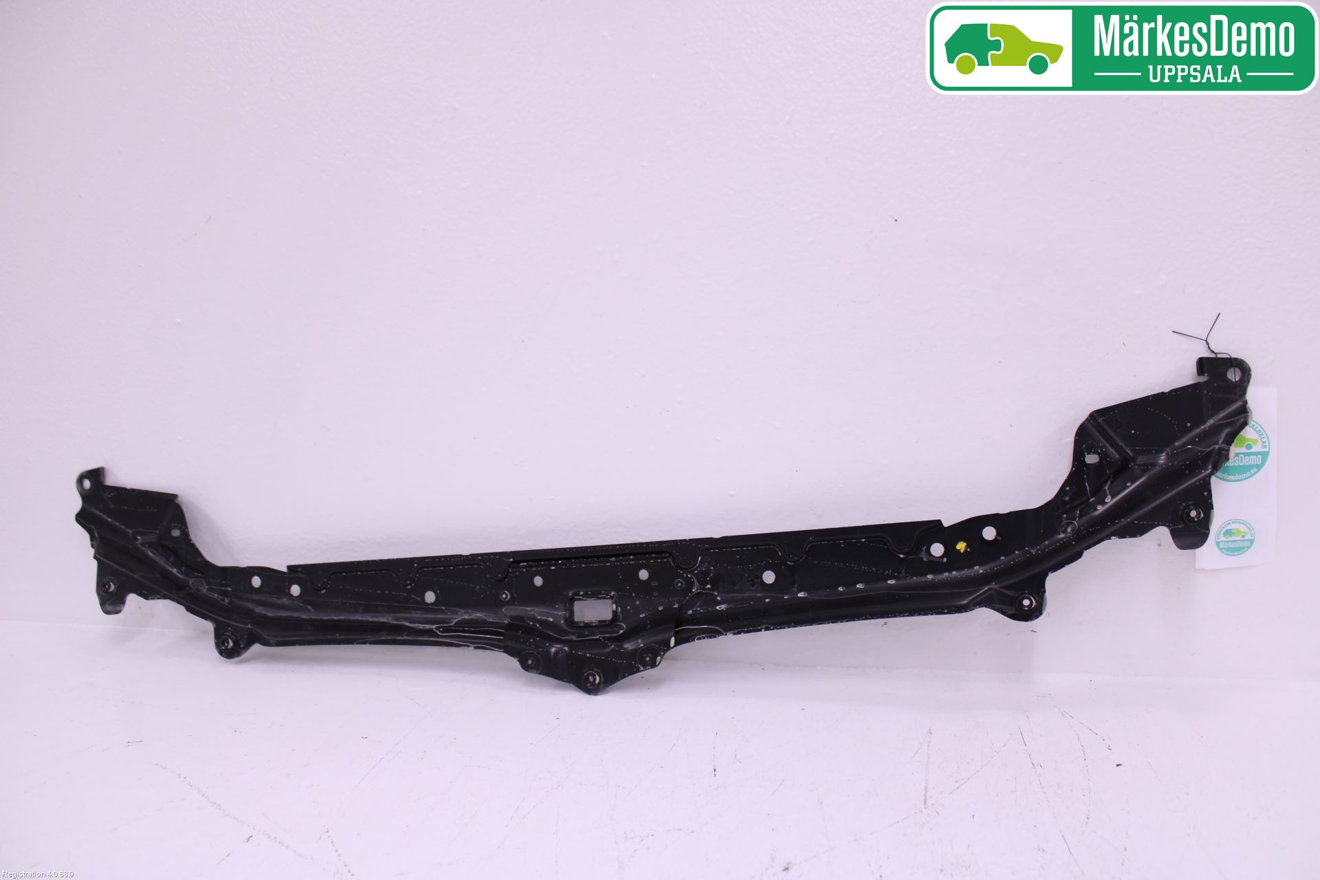 BMW 5 E60/61 Sed/Tou 02-10 Panserlåsplate-Bjelke