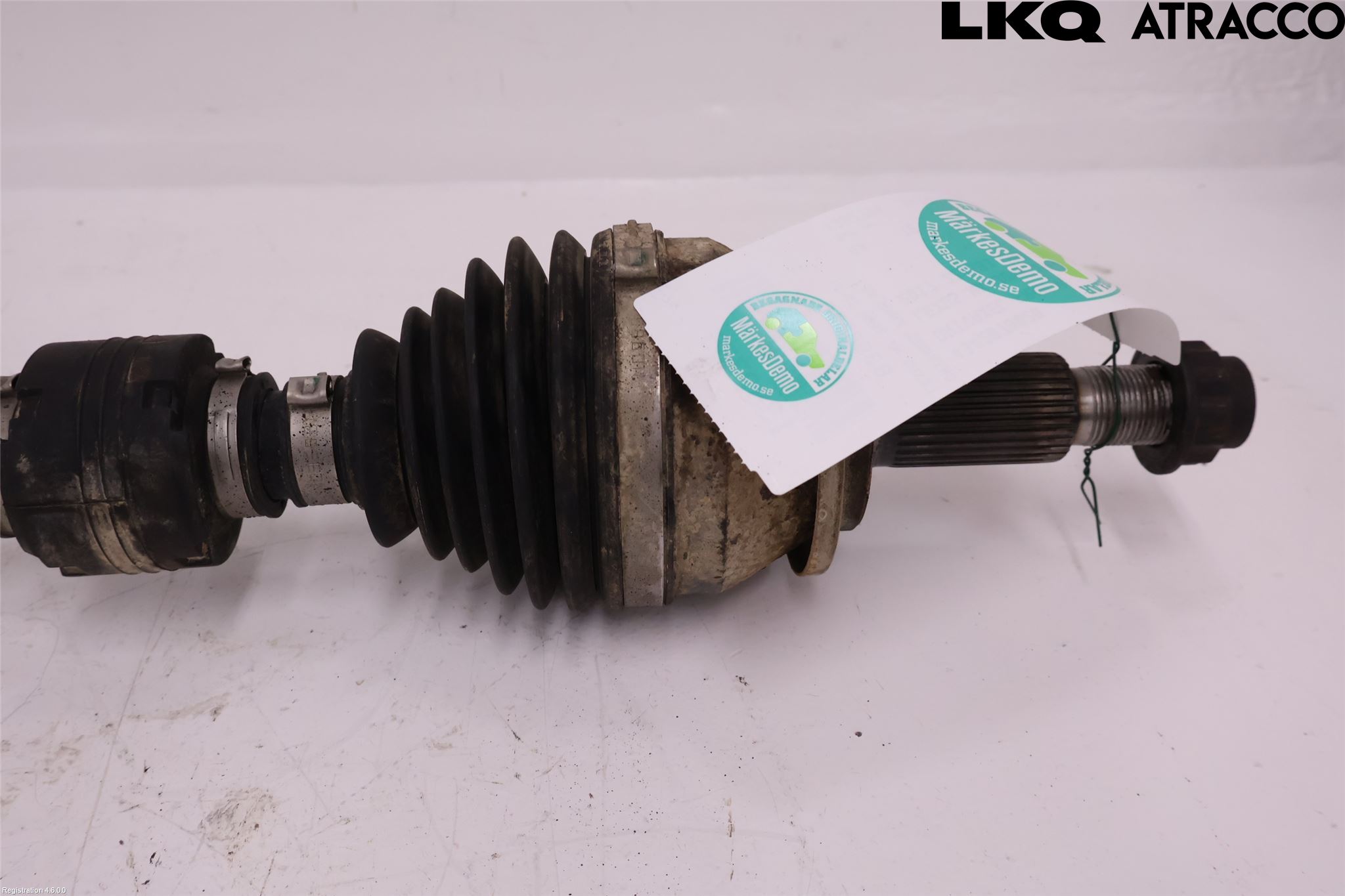 Lexus NX 300h 15-21 Drivaksel Foran Kompl Venstre