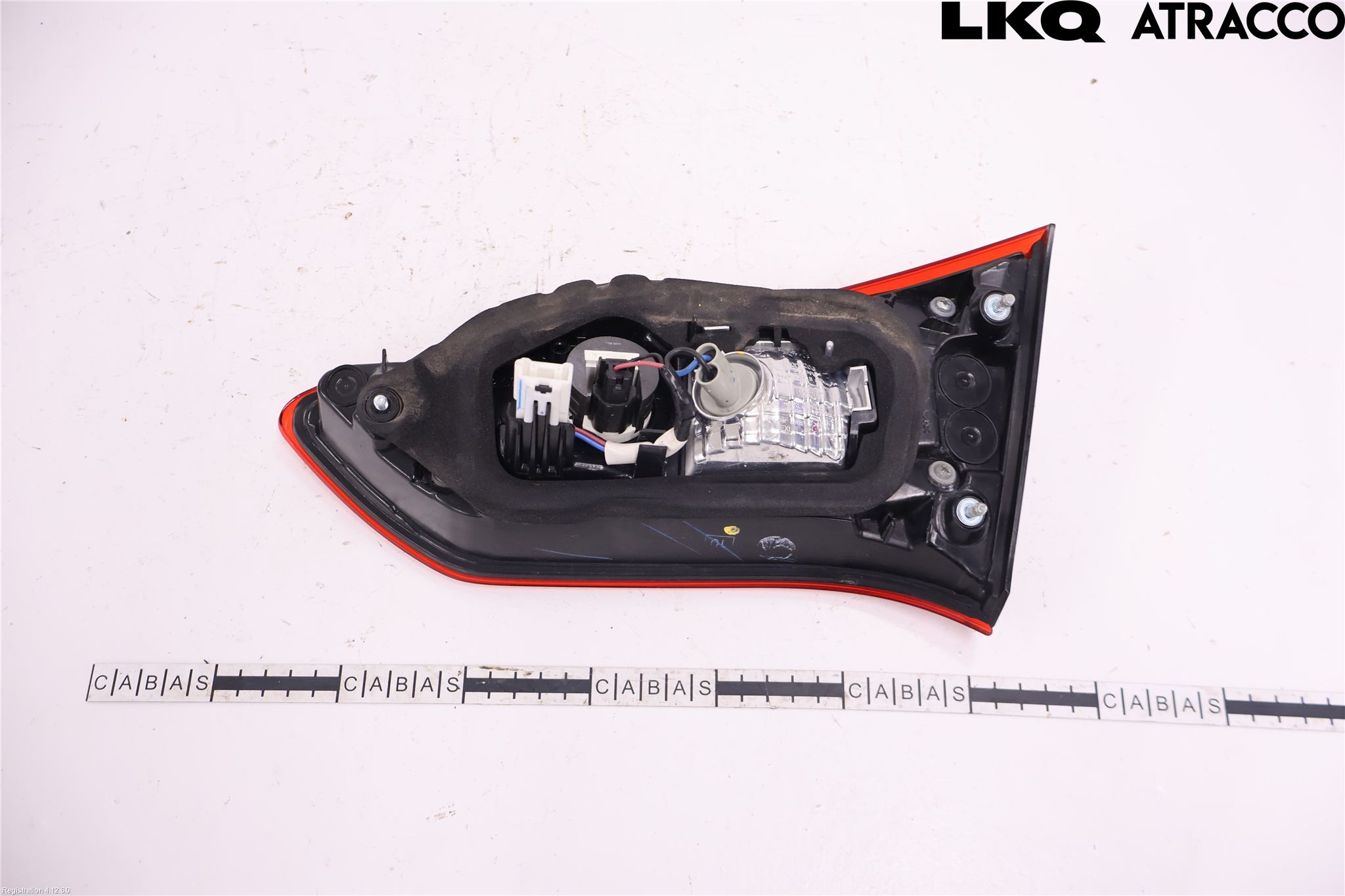 Toyota YARIS XP130 15-20 Baklykt Venstre  På Luke(Indre