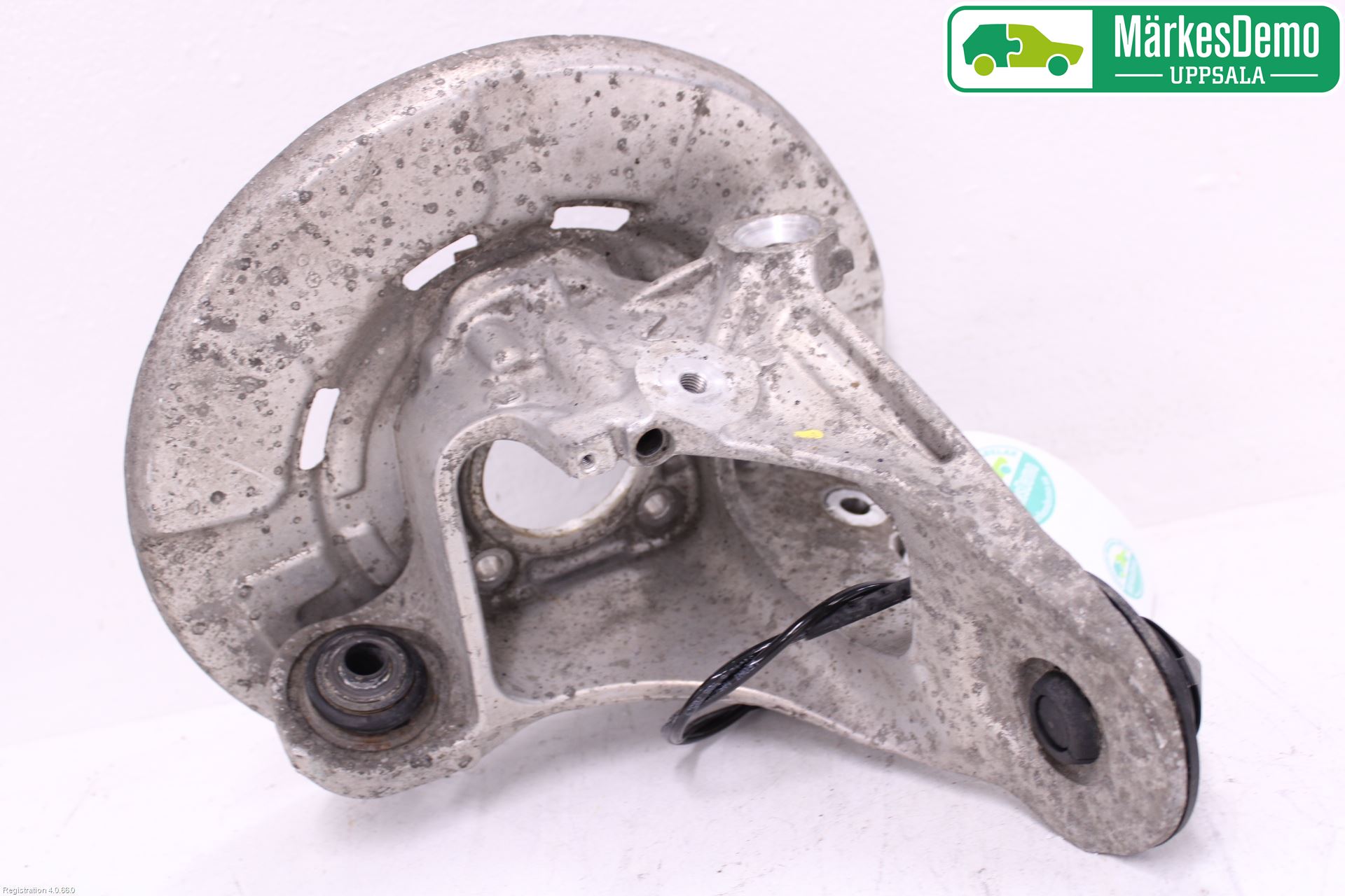 BMW X6 E71/E72   08-14 Spindel Hb