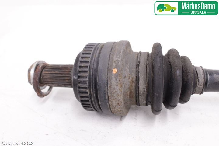 BMW Z3 E36/6    94-02 Drivaksel Bak Kompl Venstre