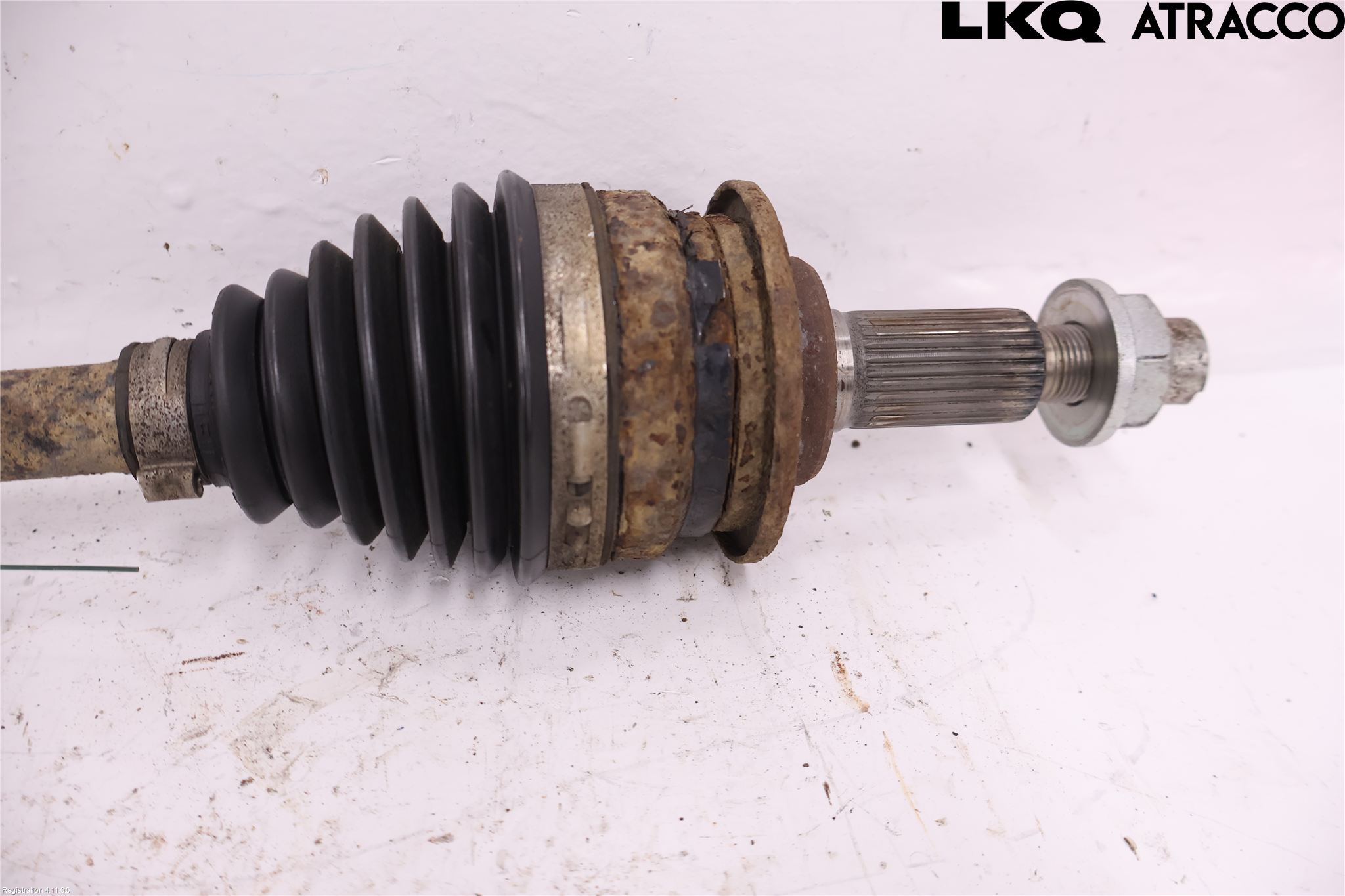 Suzuki SWIFT 11-16 Drivaksel Foran Kompl Venstre