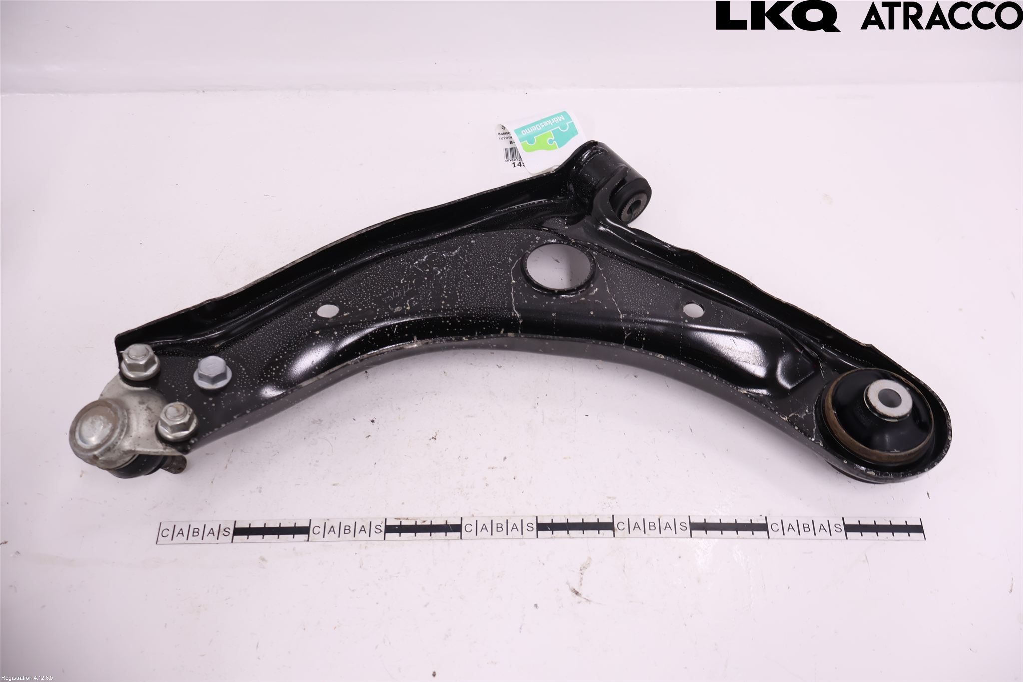 Toyota YARIS XP21 20- Bærearm Foran Høyre Nedre