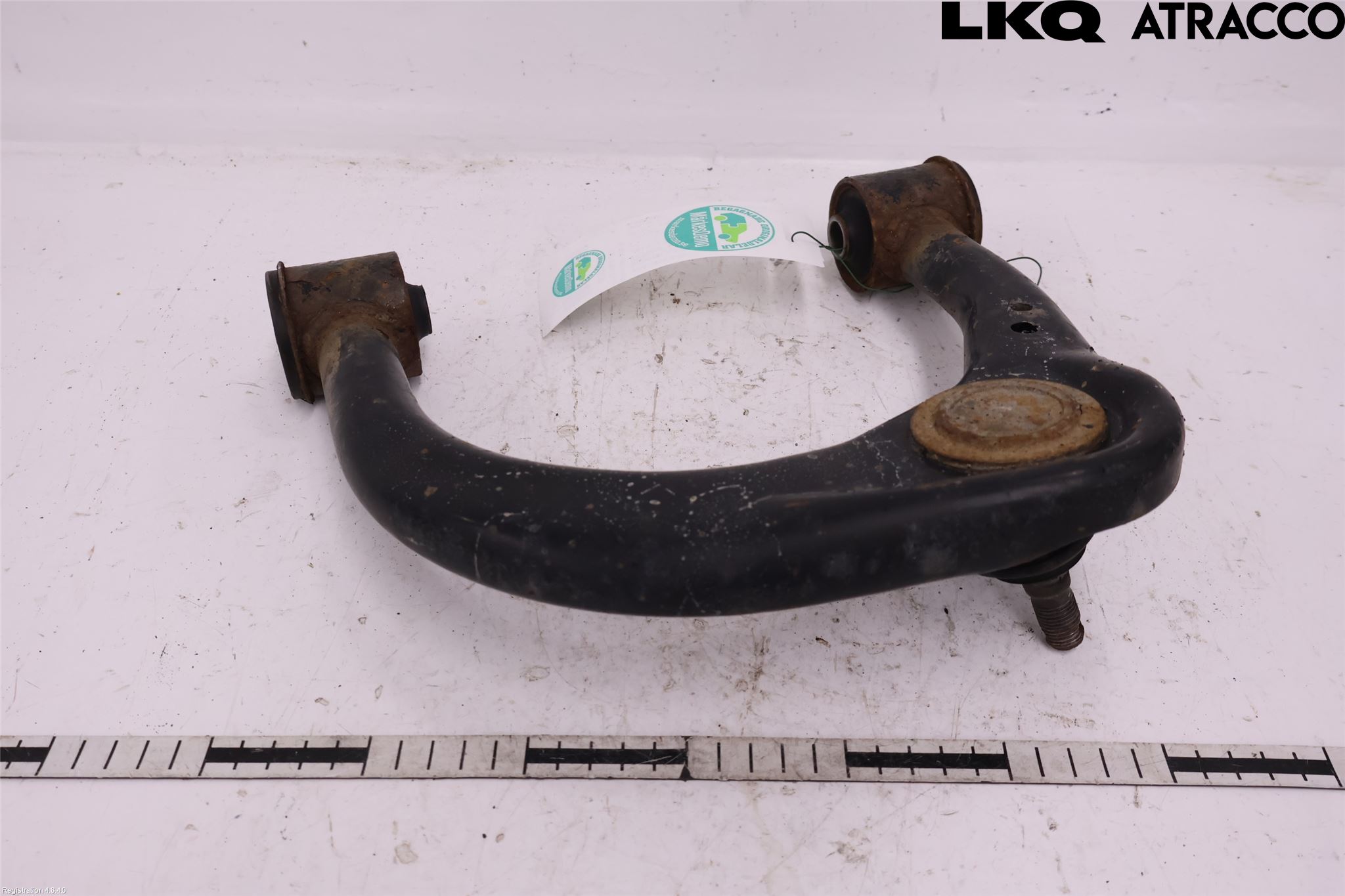 Toyota HILUX 16- Bærearm Foran Høyre Øvre