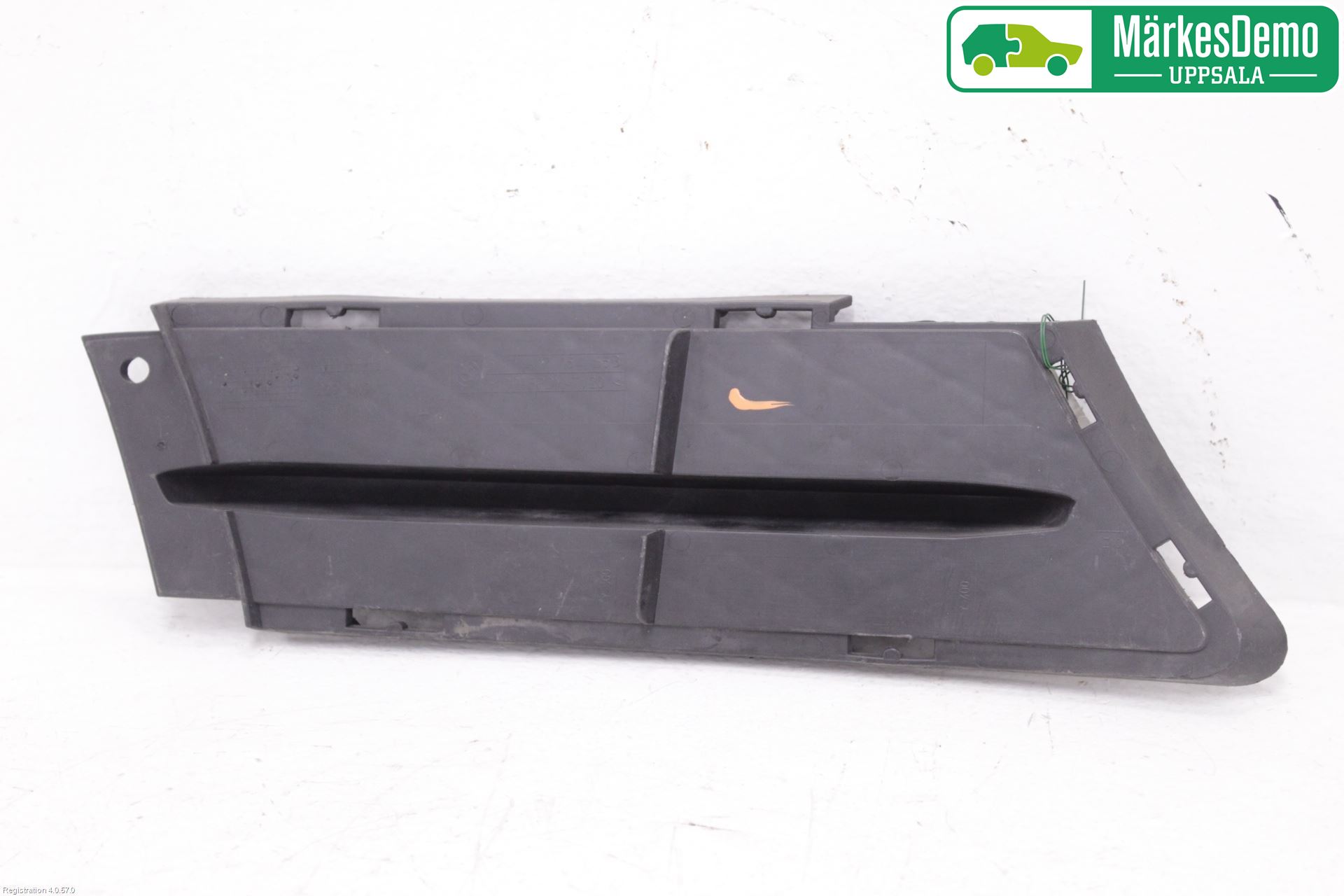 BMW 3 E90/91 SED/TOU 05-12 Grilldel Venstre