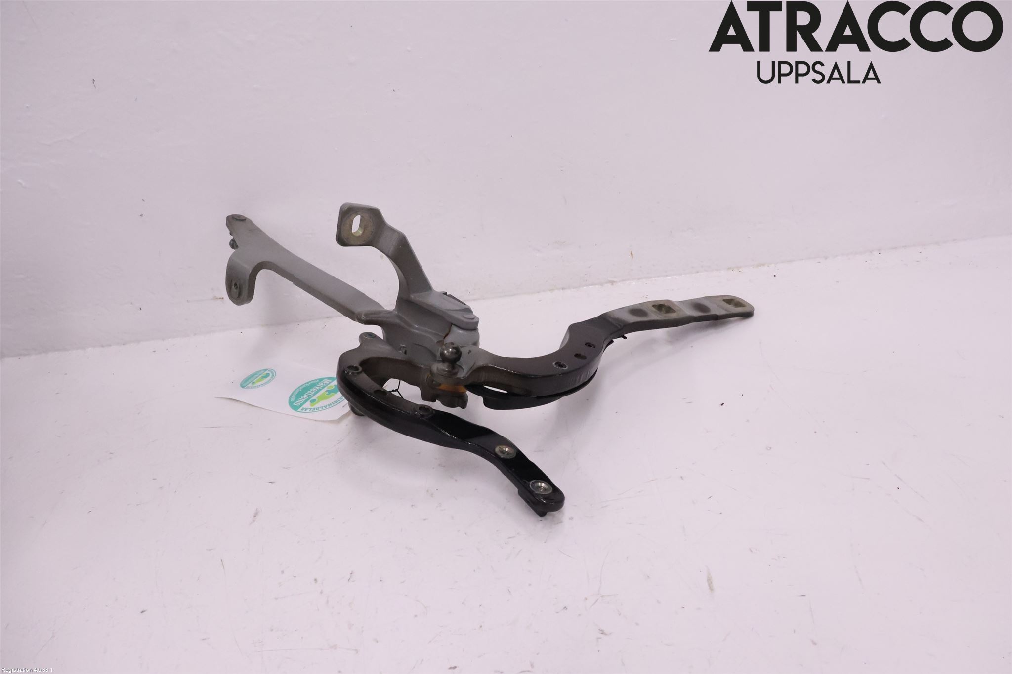 BMW 5 F10/F11/F18 09-17 Bakluke Hengsel Venstre