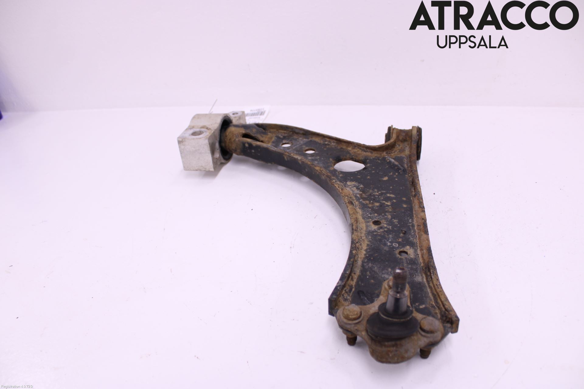Volkswagen VW GOLF V 04-09 Bærearm Foran Høyre Nedre