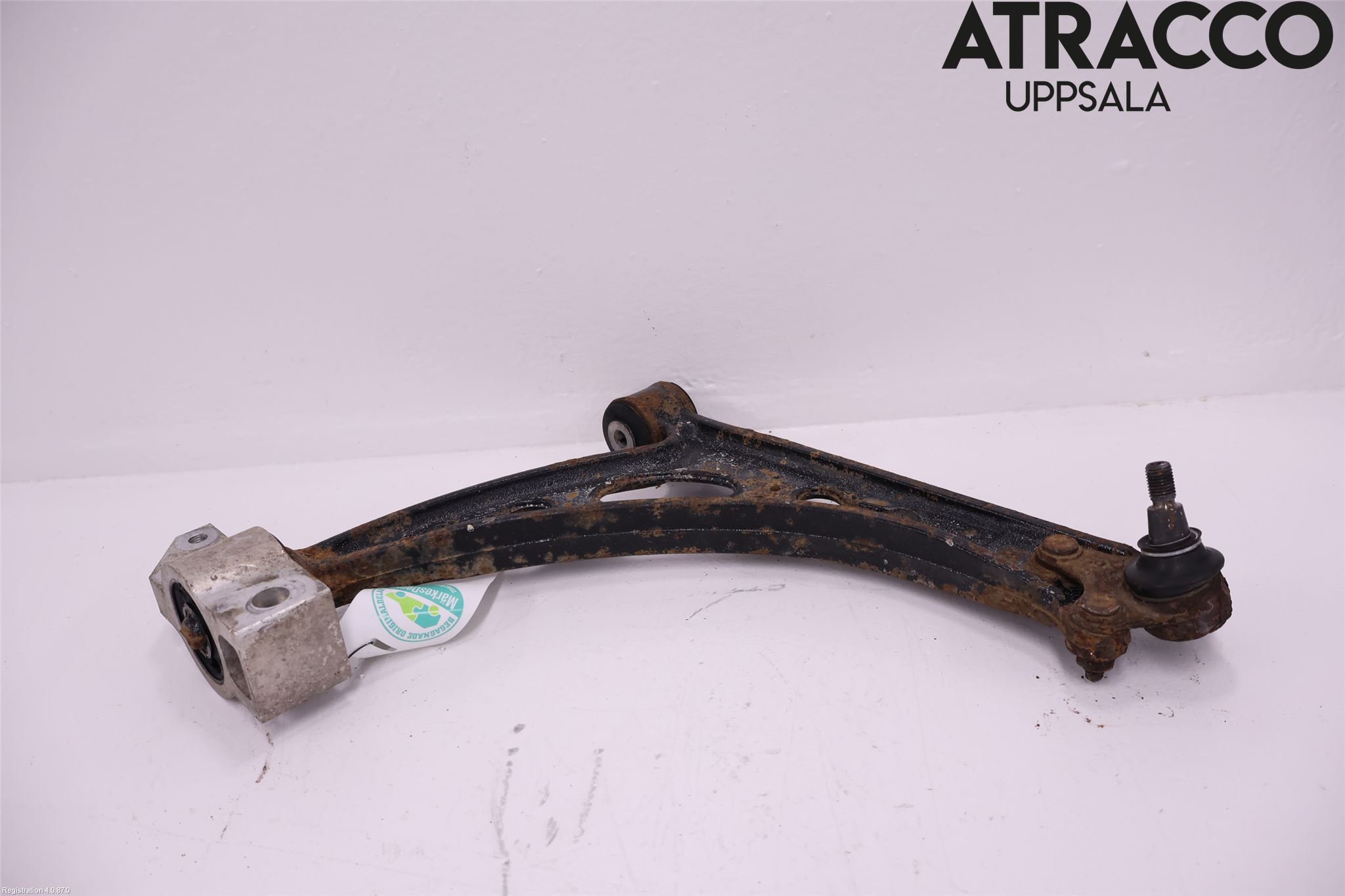 Volkswagen VW GOLF V 04-09 Bærearm Foran Høyre Nedre