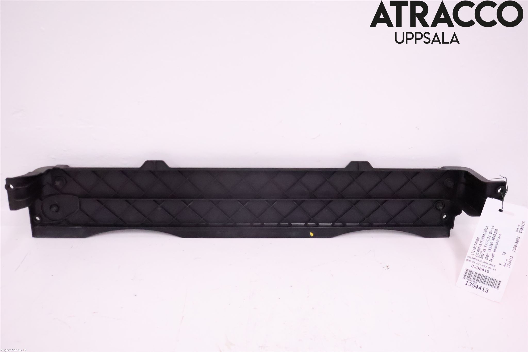 BMW X6 E71/E72   08-14 Radiator Feste - Ramme - Bjelk