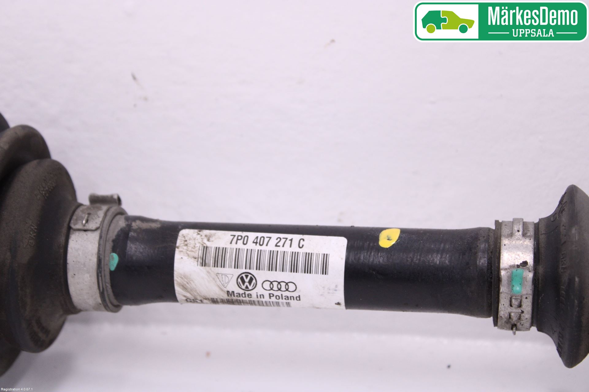 Volkswagen VW TOUAREG 7P 11-18 Drivaksel Foran Kompl Venstre