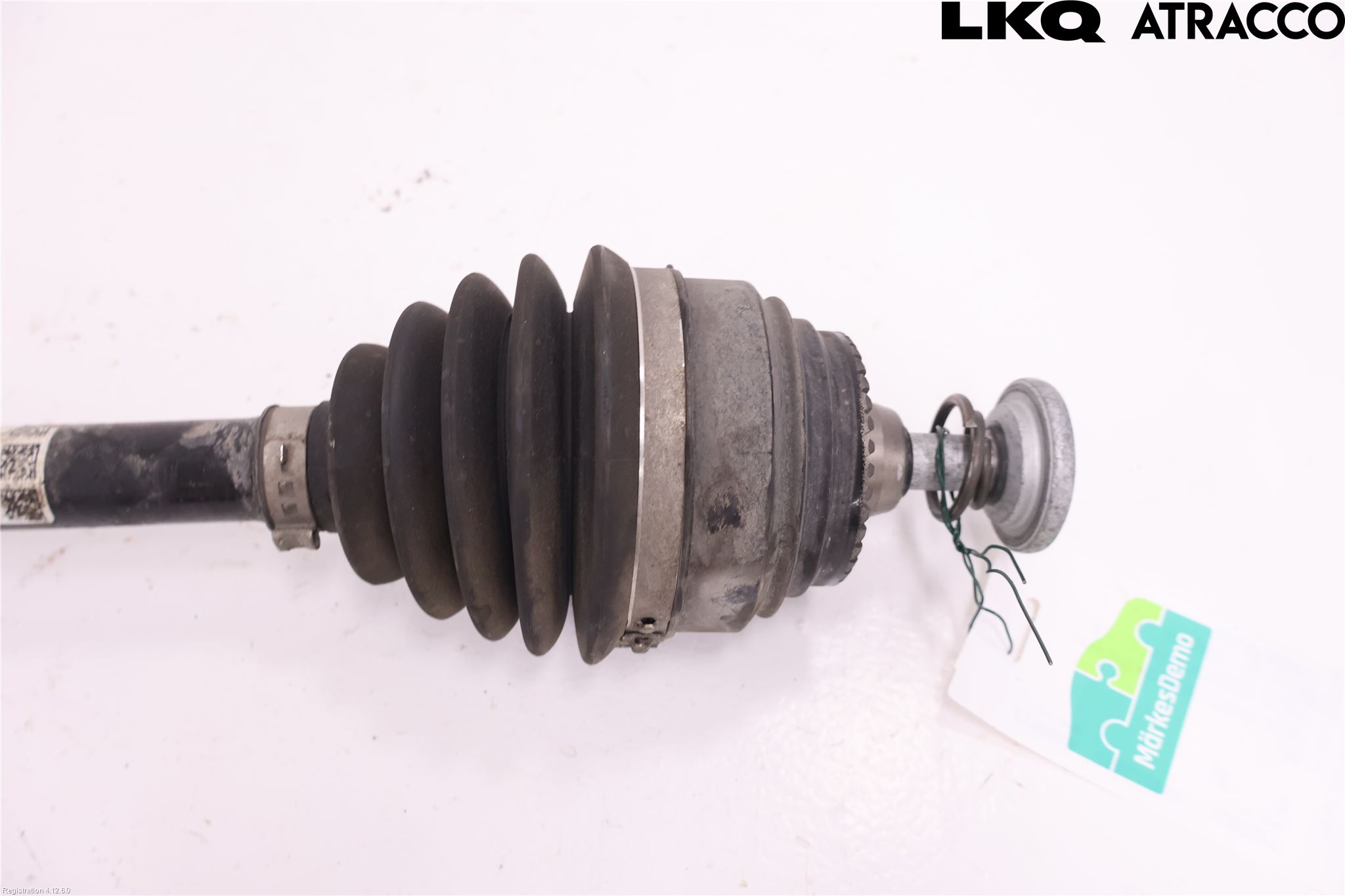 BMW 5 G30/G31/F90 17-23 Drivaksel Foran Kompl Høyre