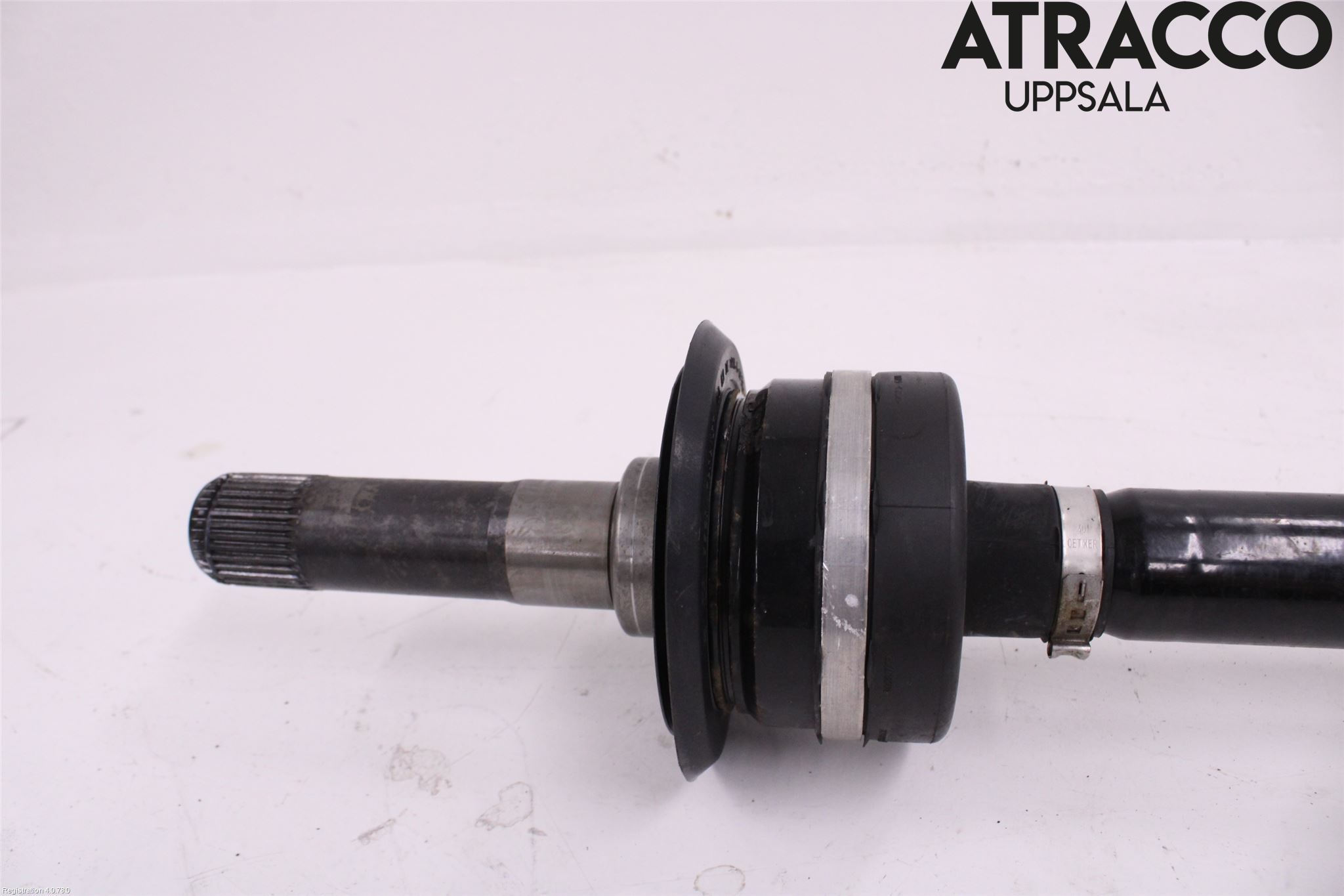 BMW 5 G30/G31/F90 17-23 Drivaksel Bak Kompl Høyre