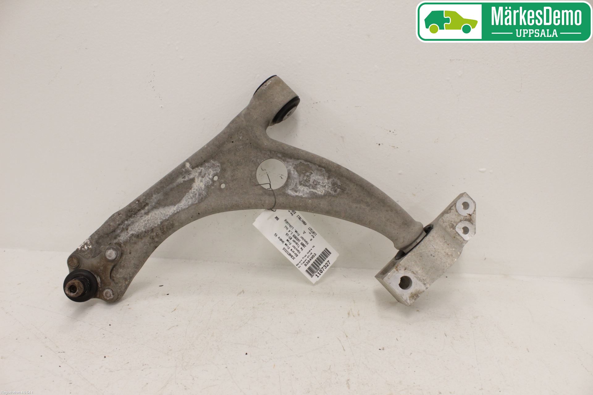 Volkswagen VW TIGUAN 07-16 Bærearm Foran Venstre Nedre