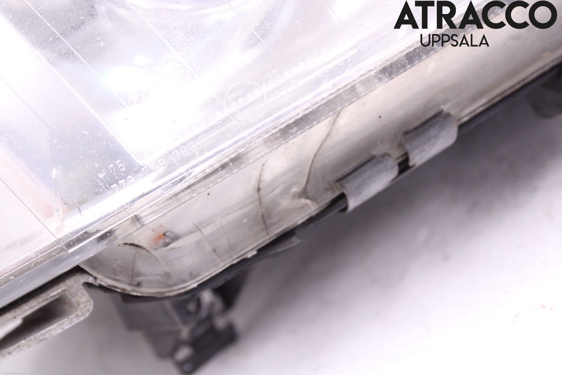 Audi A8/S8 4D 94-02 Frontlykt Høyre