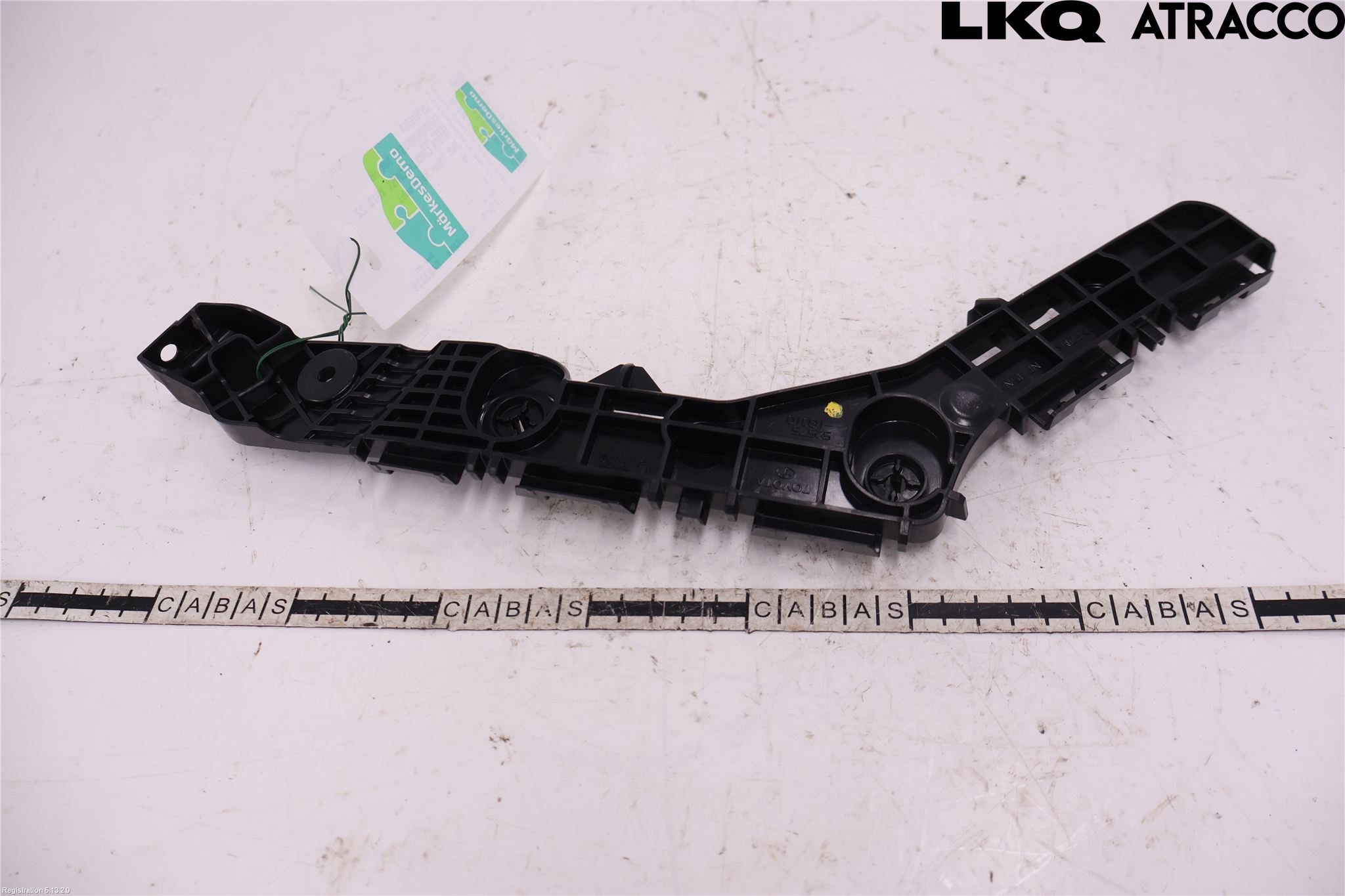 Toyota COROLLA CROSS XG10 22- Støtfangerfeste Bak Høyre