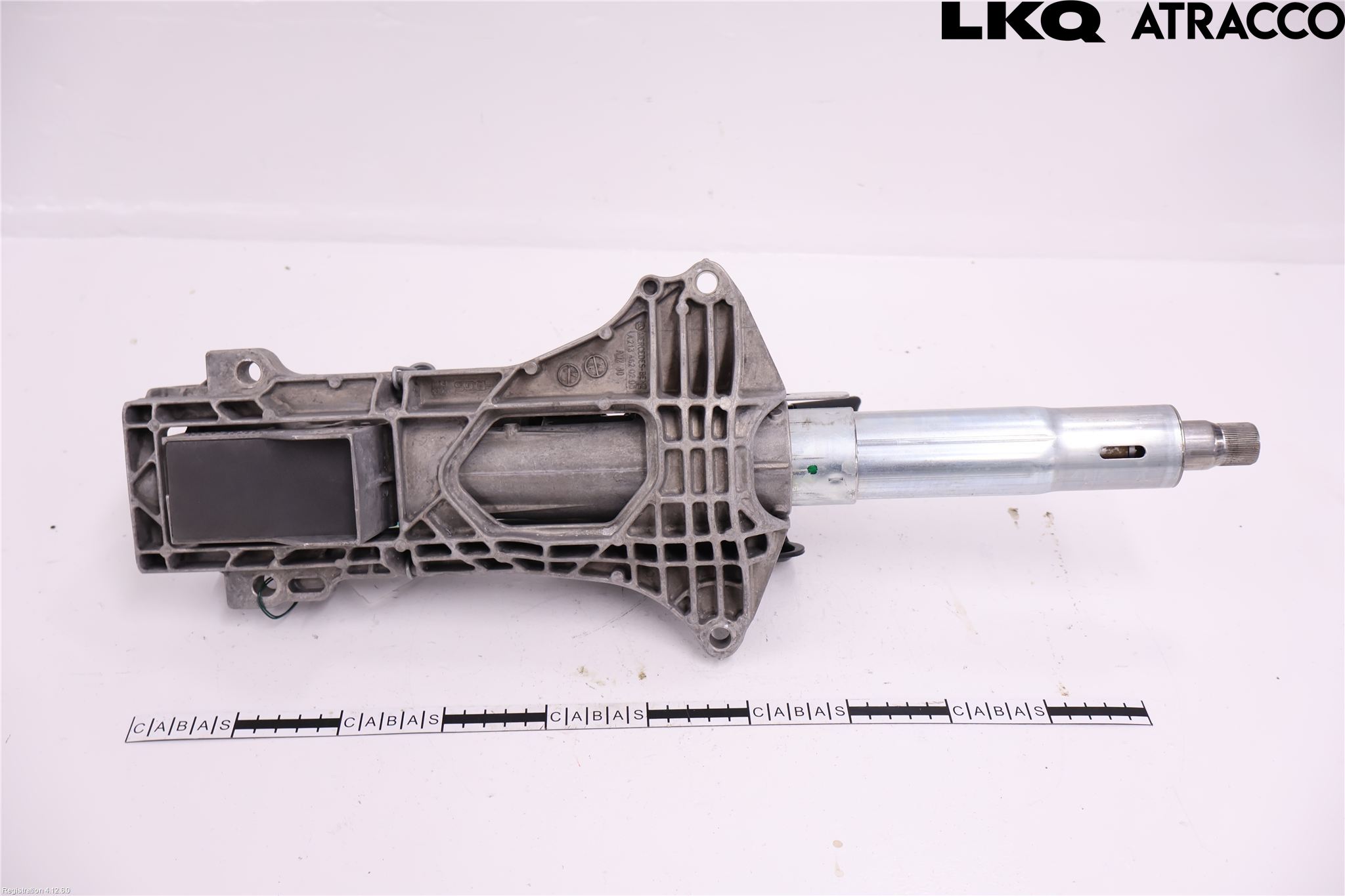 Mercedes-Benz MB C-KLASS (W205) 14-21 Rattakselaggregat Justerbart