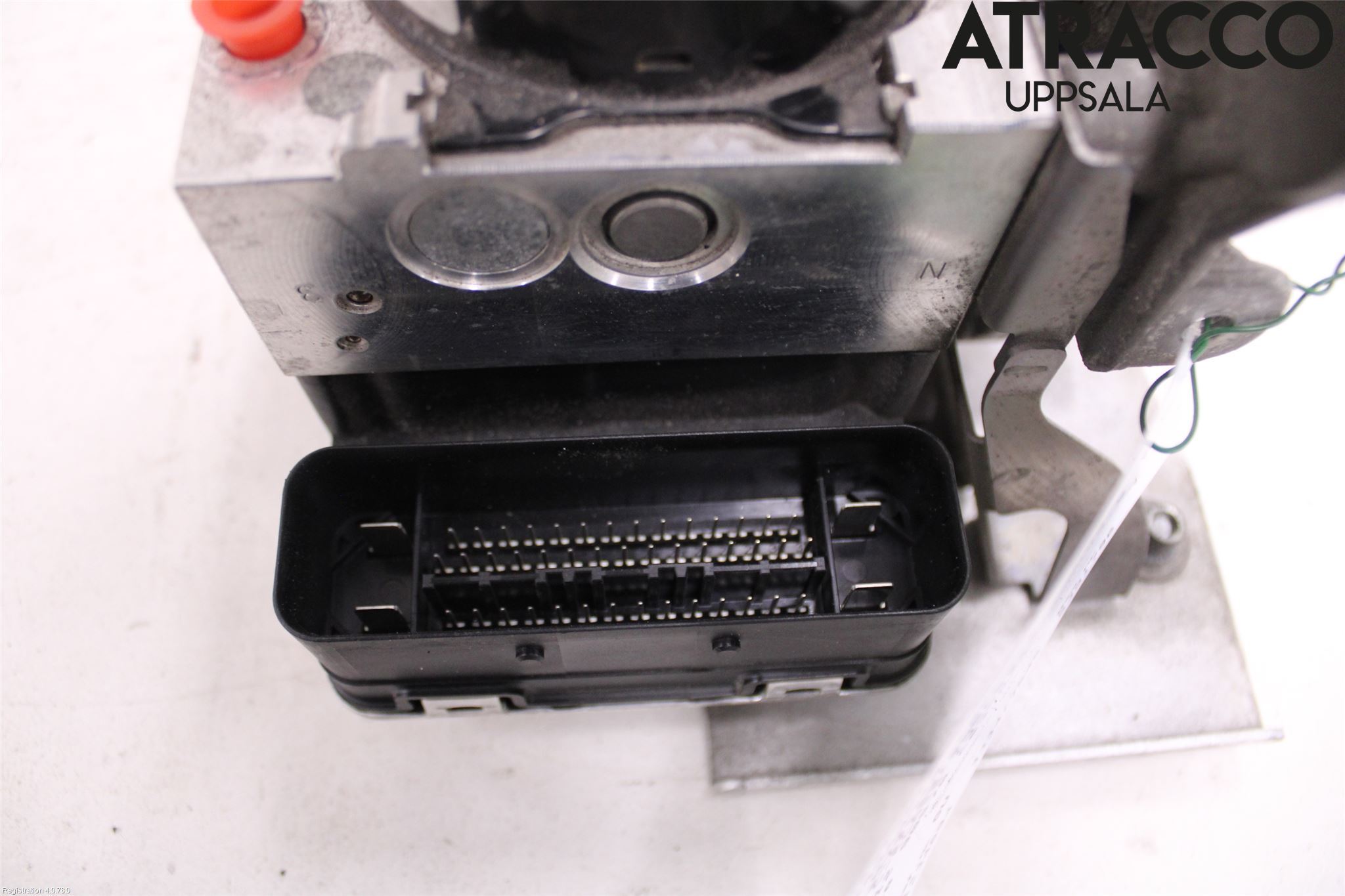 Mercedes-Benz MB C-KLASS (W204) 07-15 Abs Hydraulikkaggregat