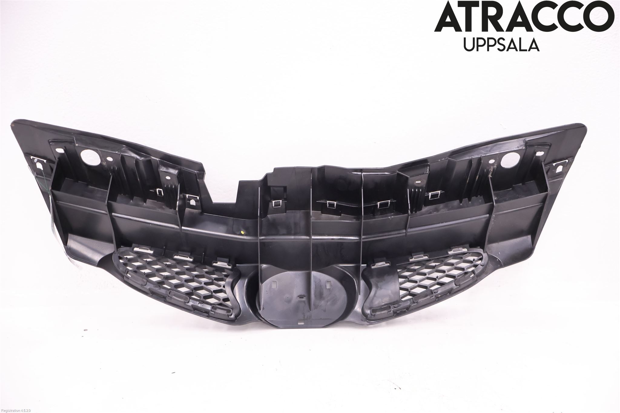 Toyota AYGO 06-14 Grill Komplett