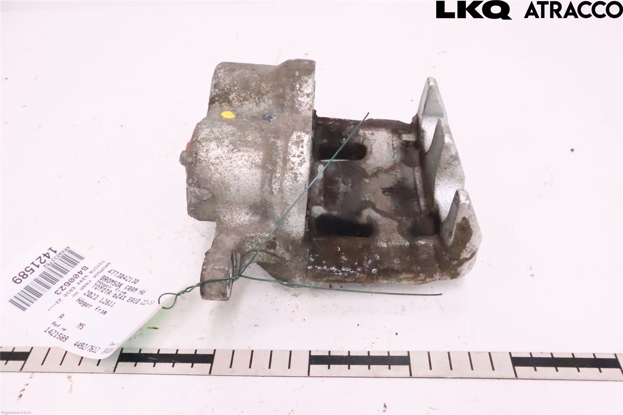 Toyota bZ4X EA10 22- Bremsecaliper Foran Høyre