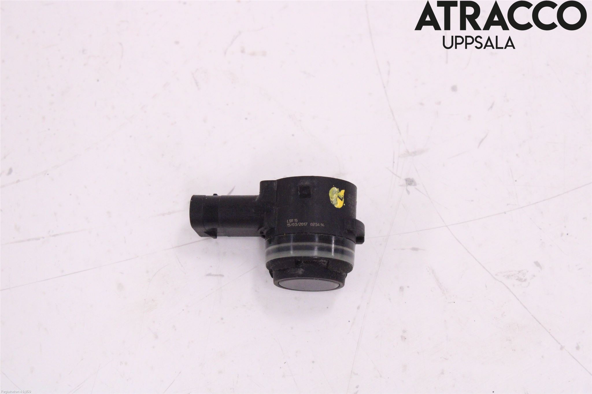 BMW 5 G30/G31/F90 17-23 Sensor Parkering Front