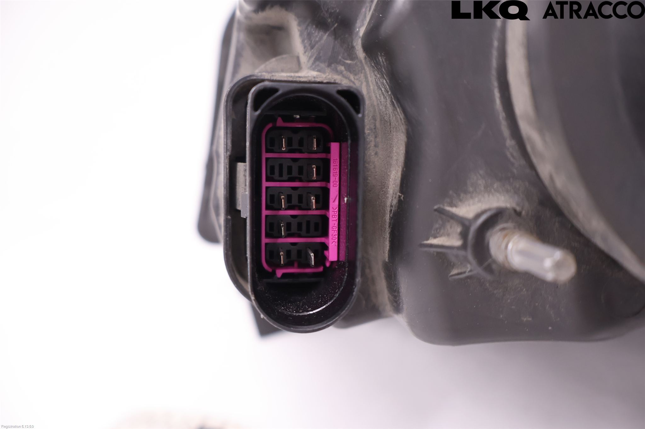 Volkswagen VW POLO 10-17 Frontlykt Høyre