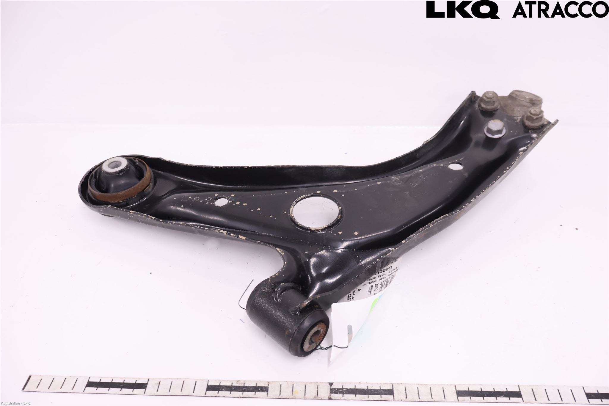 Toyota YARIS CROSS XP21 21- Bærearm Foran Høyre Nedre