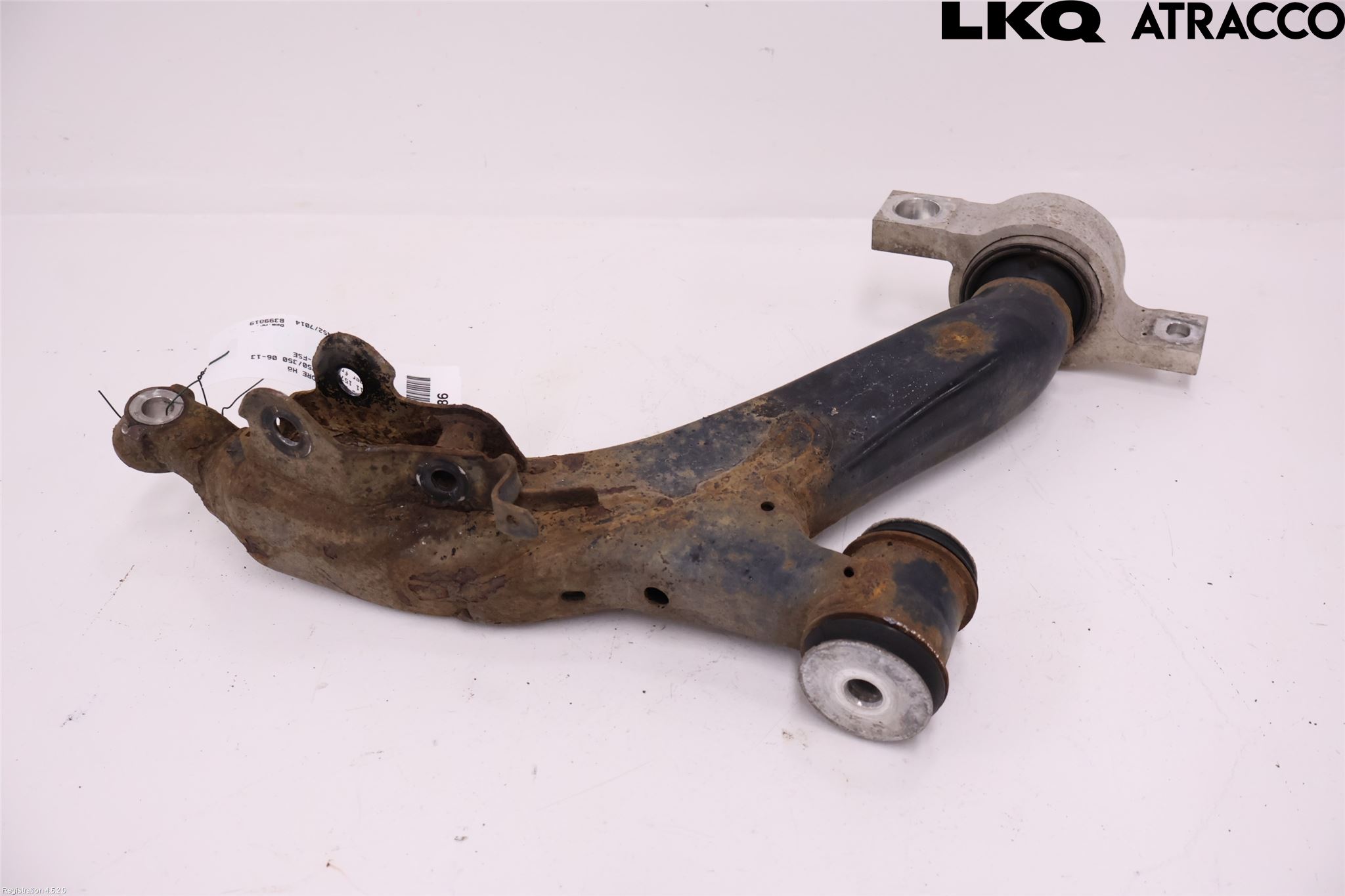 Lexus IS 220d/250/350 06-13 Bærearm Foran Høyre Nedre