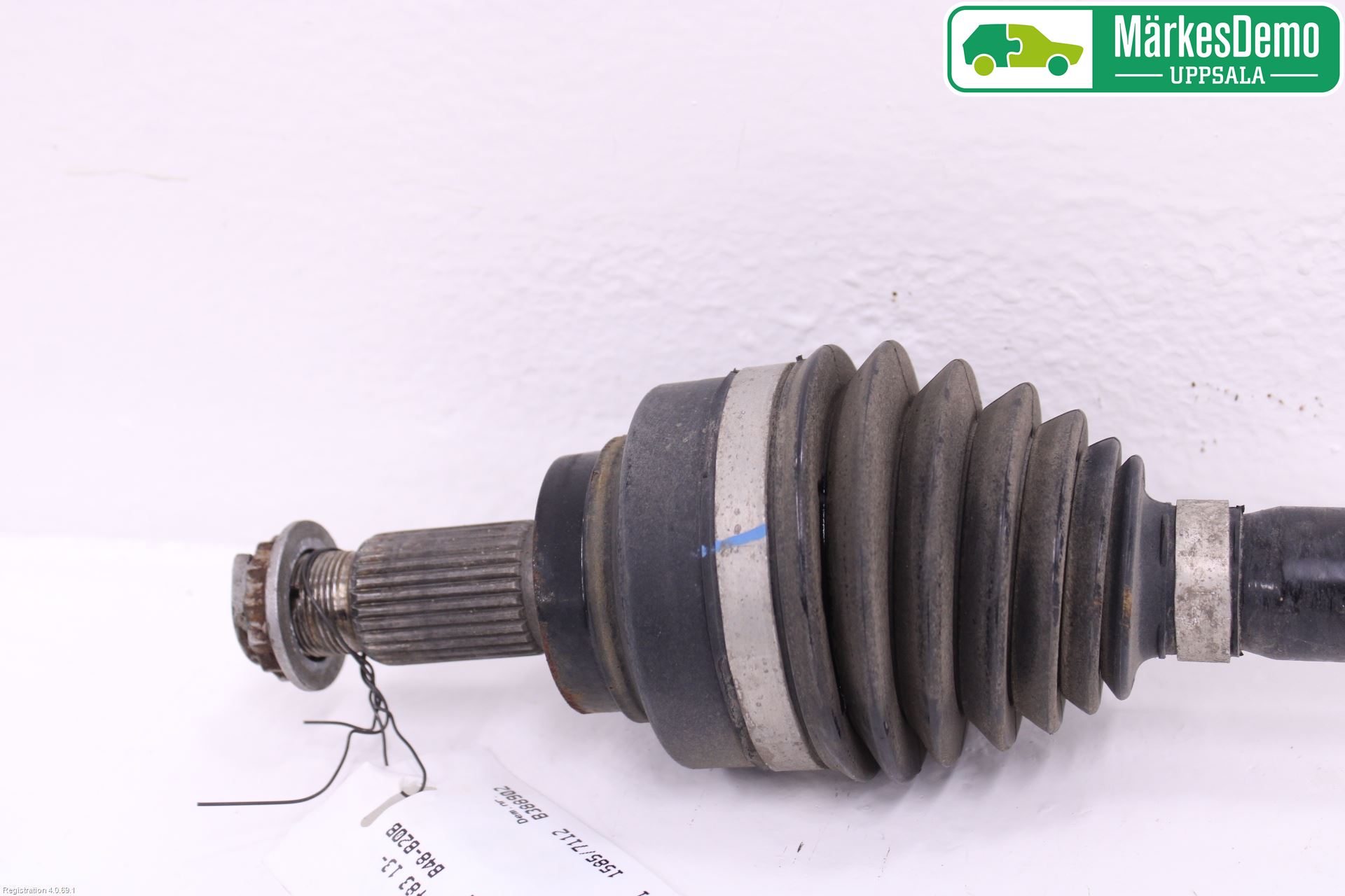 BMW 4 F32/F33/F82/F83 13-20 Drivaksel Bak Kompl Høyre