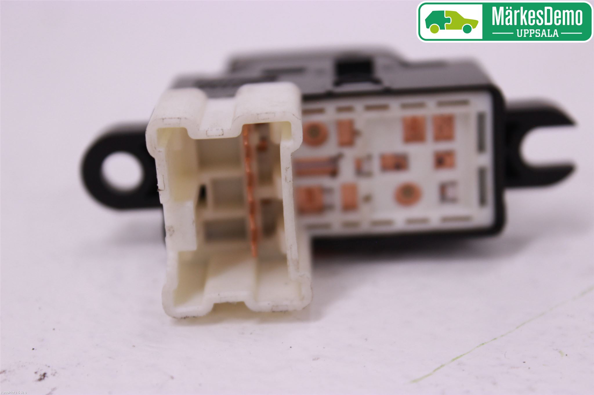 Nissan NV200/NV200 COMBI Bryter Vindusheis