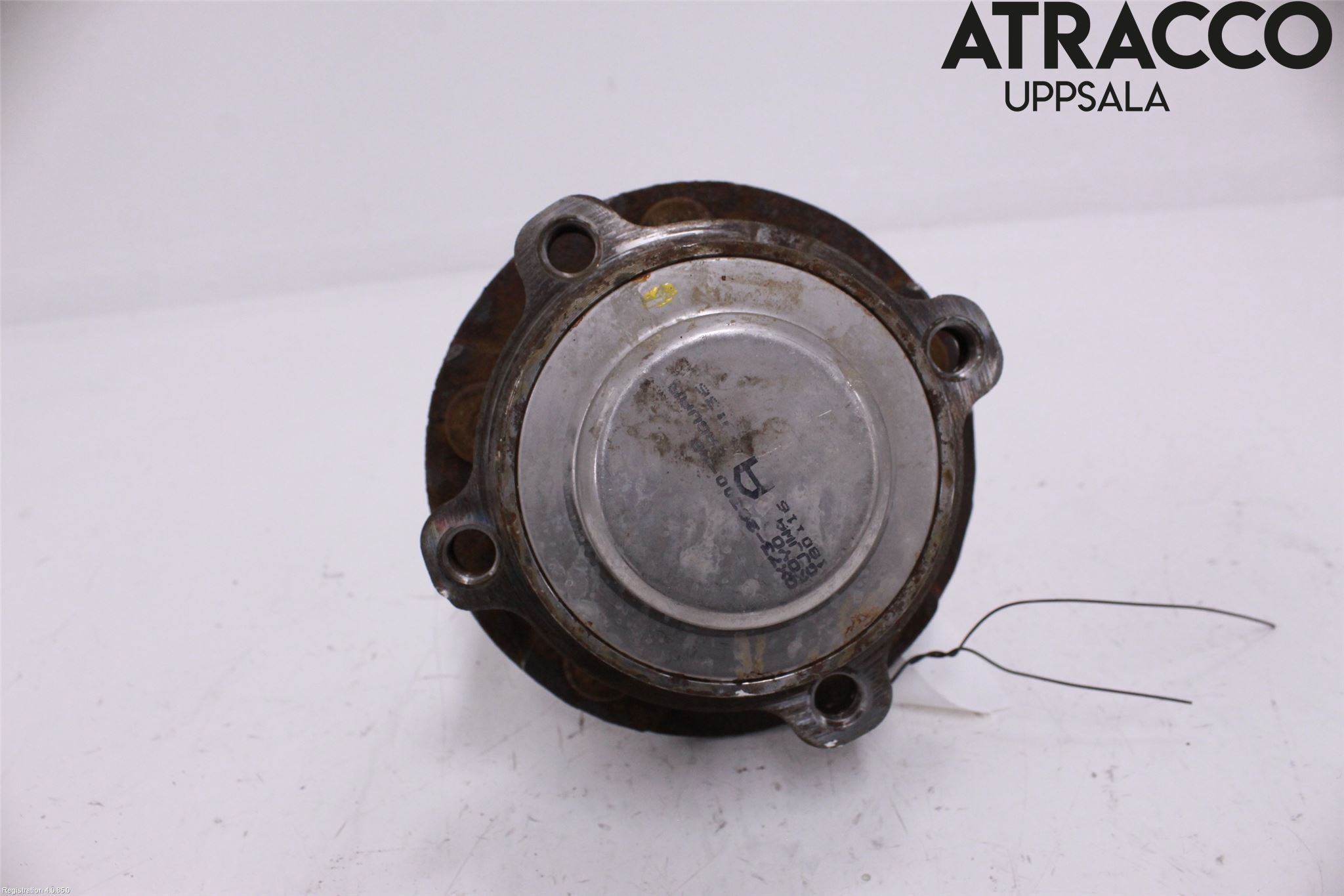 Jaguar XE (X760) 15-24 Nav Foran