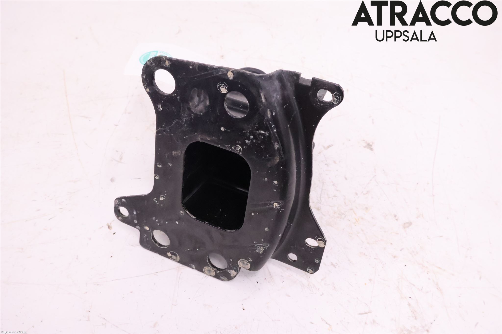 Audi A3/S3 05-13 Støtfanger Foran Feste