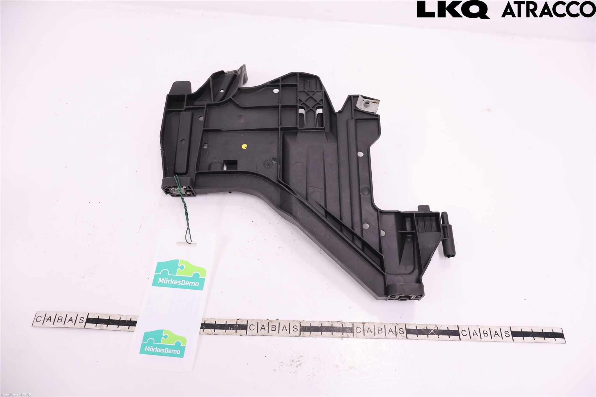Audi A4/S4 08-11 Frontlykt Holder-Feste