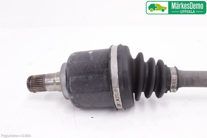 BMW 2 F45 Active Tourer 14-21 Drivaksel Foran Kompl Venstre