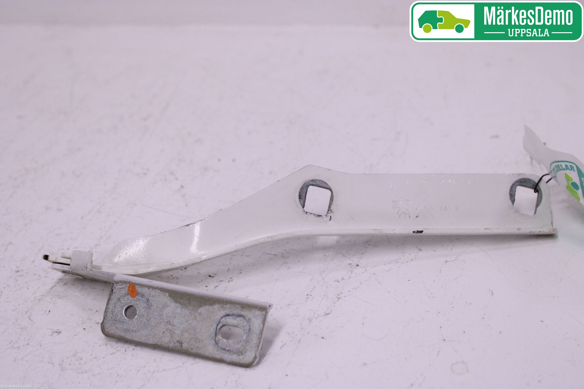 Peugeot PARTNER 08-15 Panser Hengsel - Hengsler