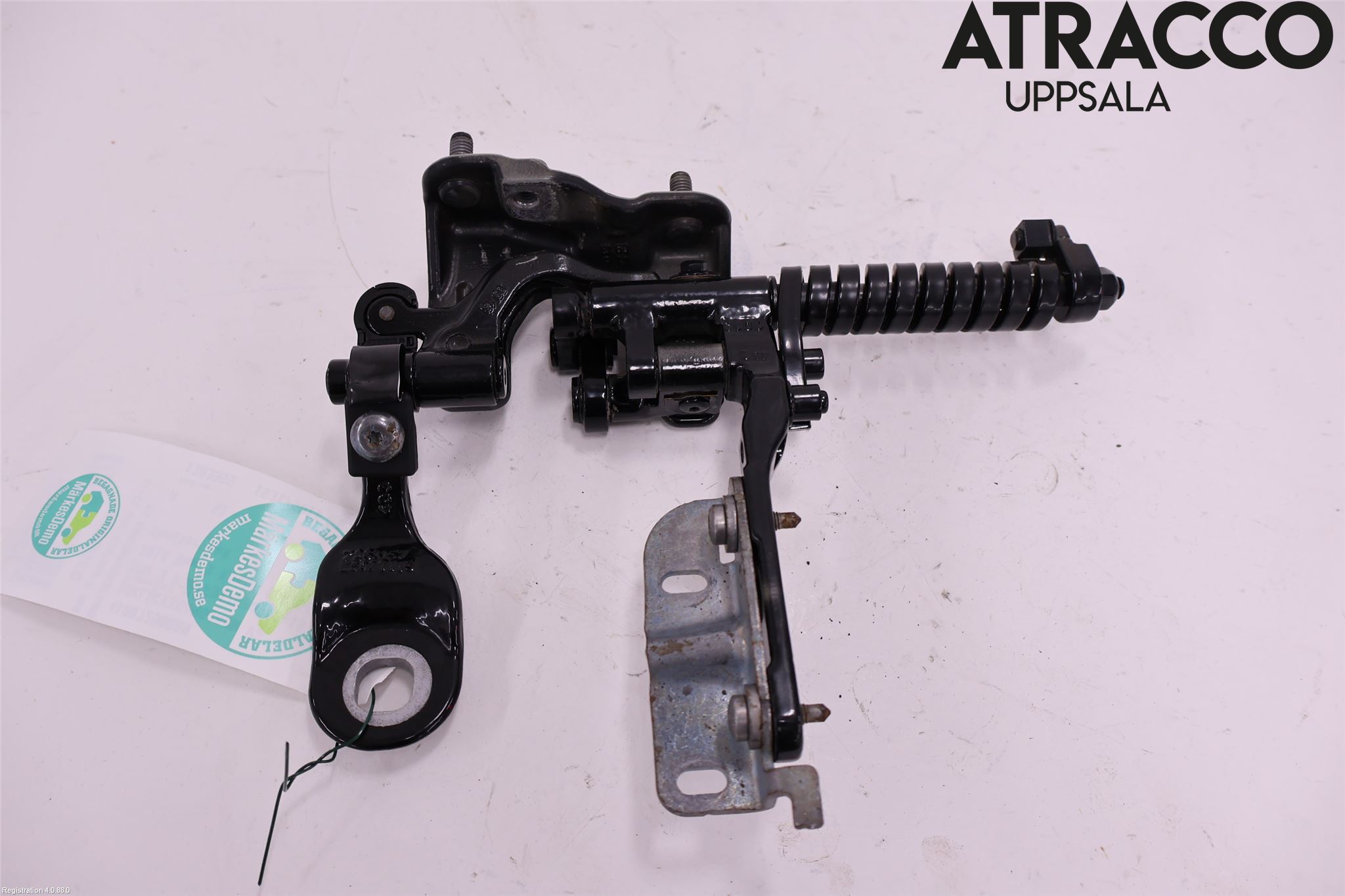 BMW 3 F30/F31/F80 12-19 Bakluke Hengsel Venstre