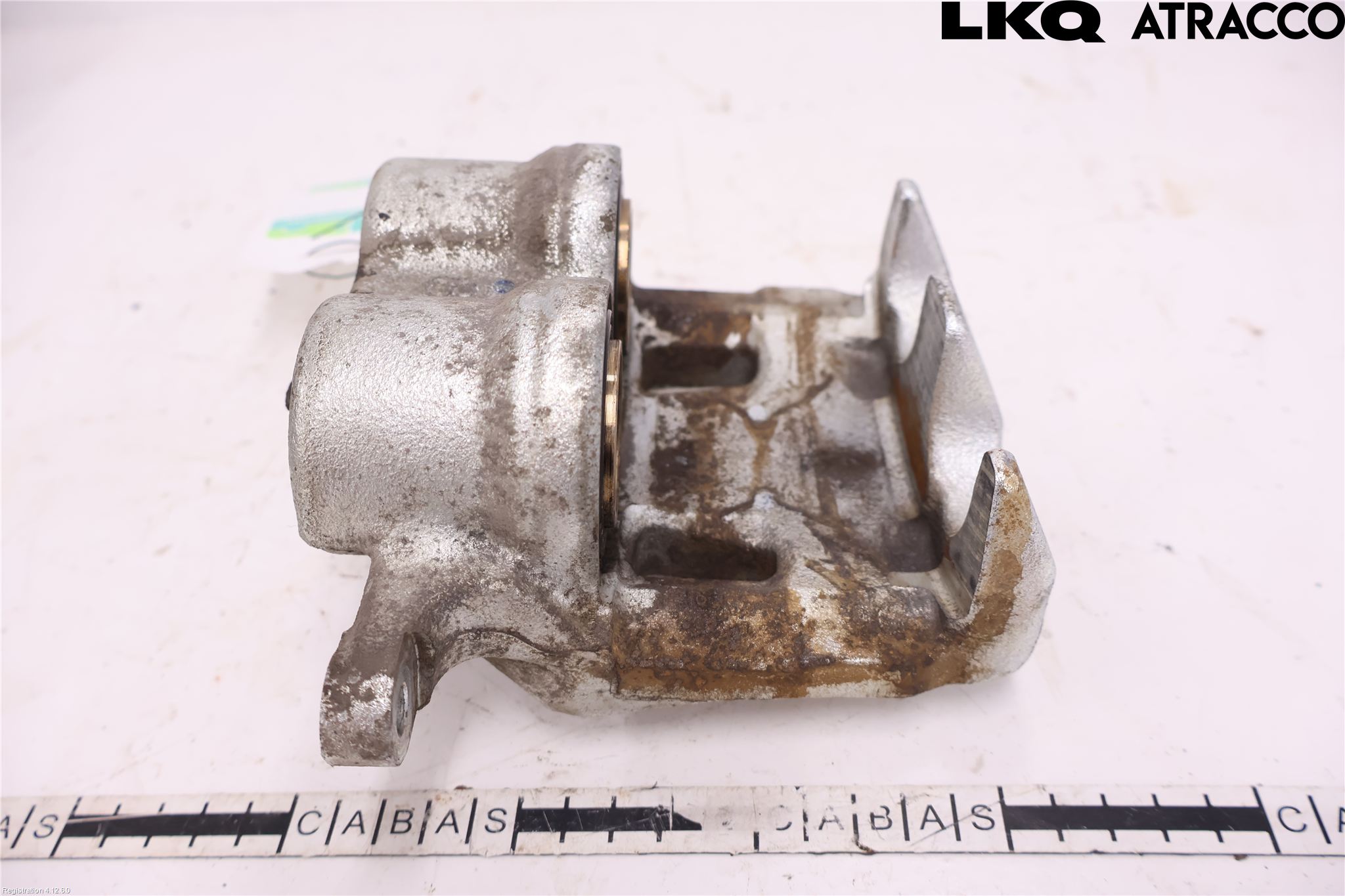 Toyota bZ4X EA10 22- Bremsecaliper Foran Høyre