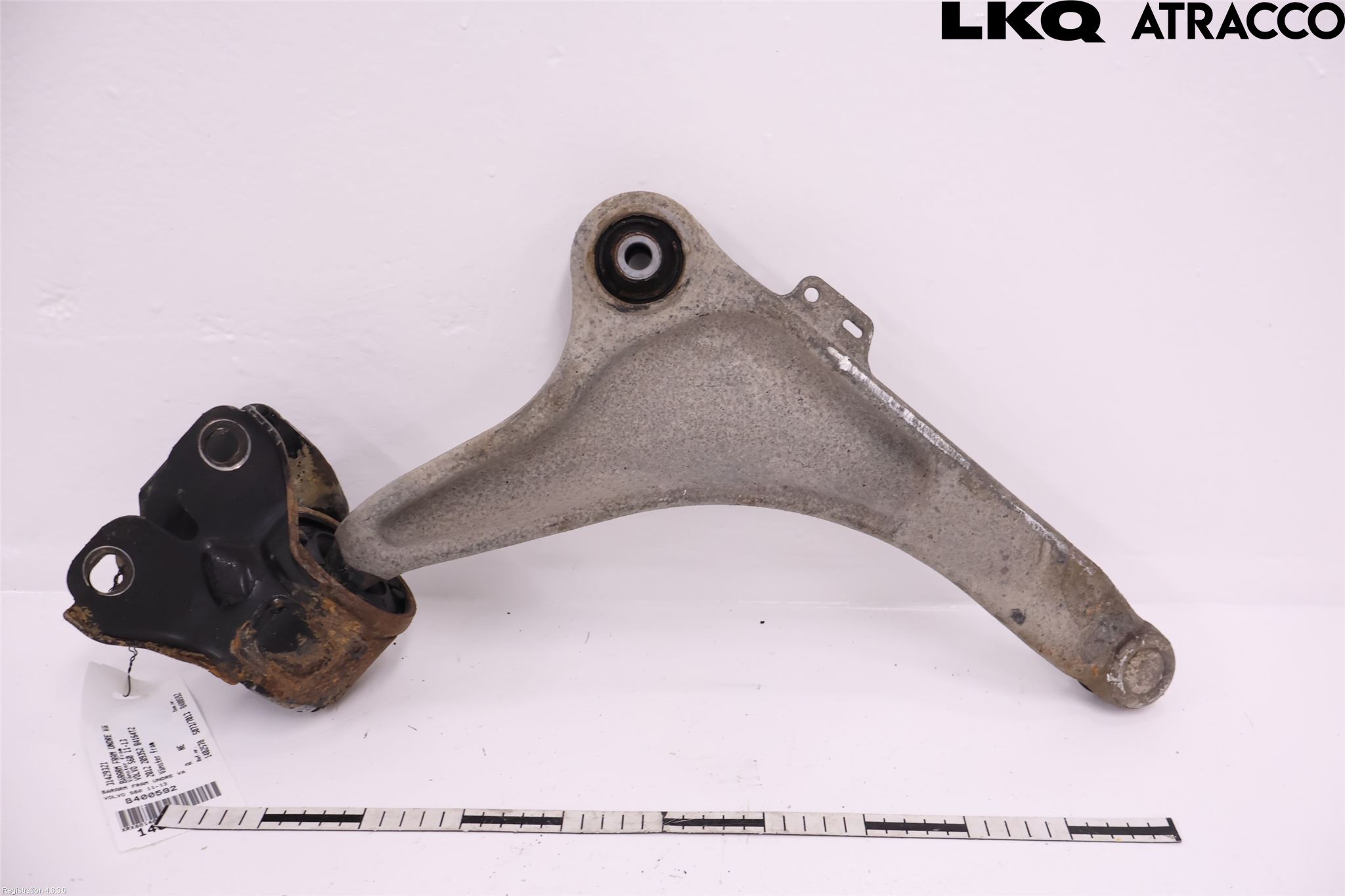 Volvo S60 11-13 Bærearm Foran Venstre Nedre