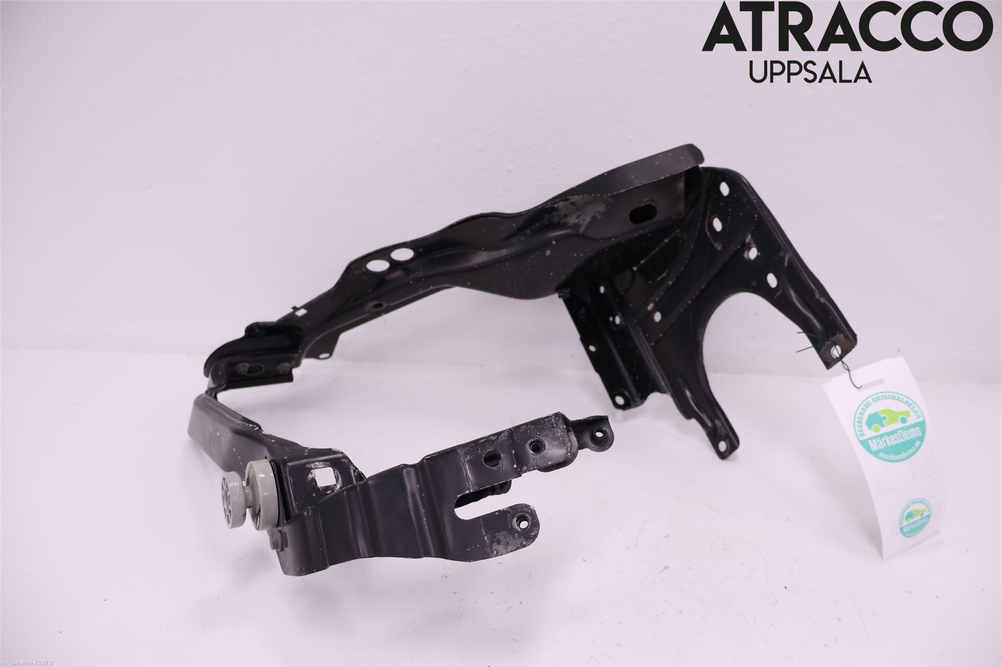 Mercedes-Benz MB CLS (C219) 03-11 Frontlykt Holder-Feste