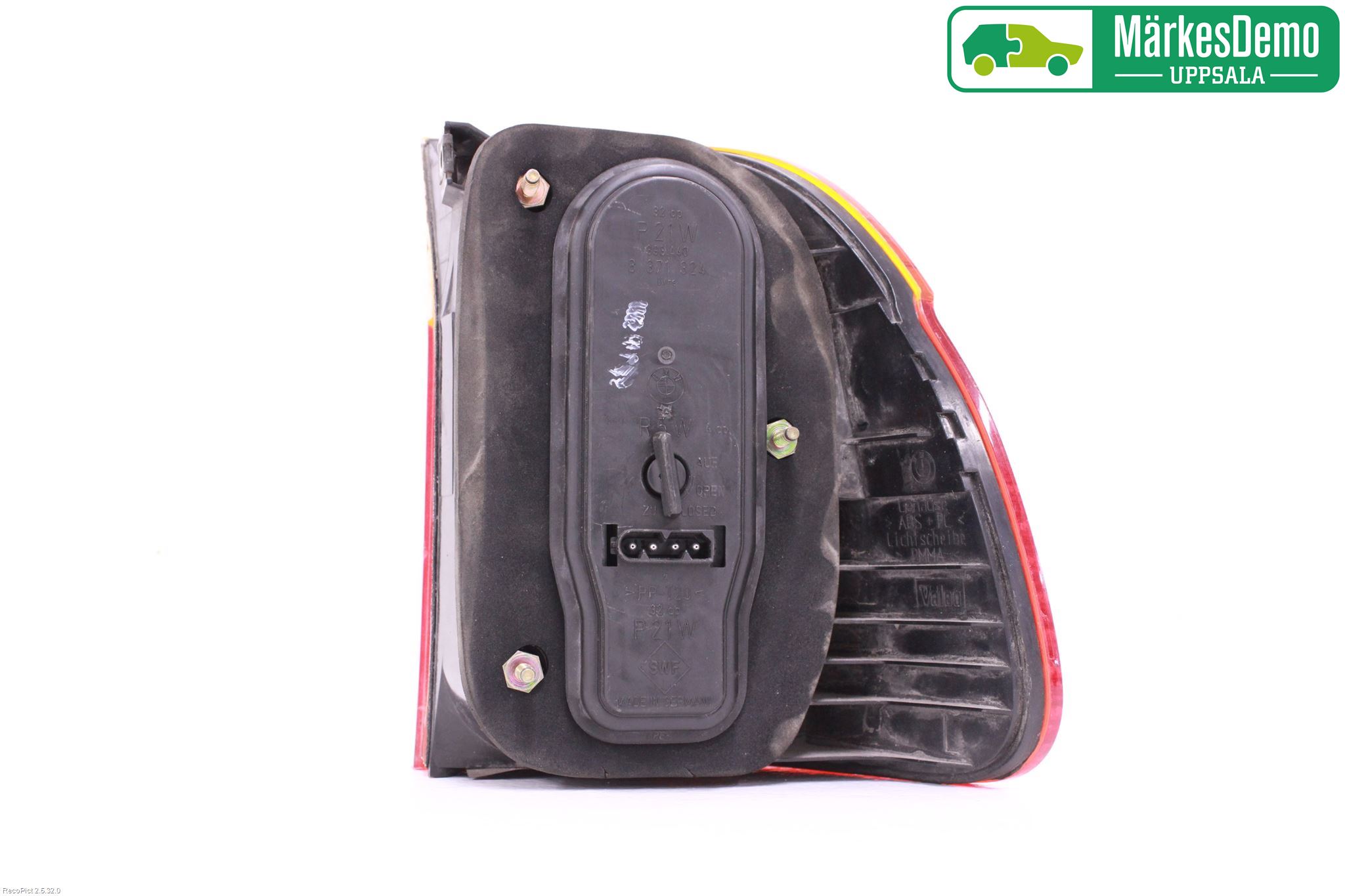 BMW 5 E39 95-04 Baklykt Venstre