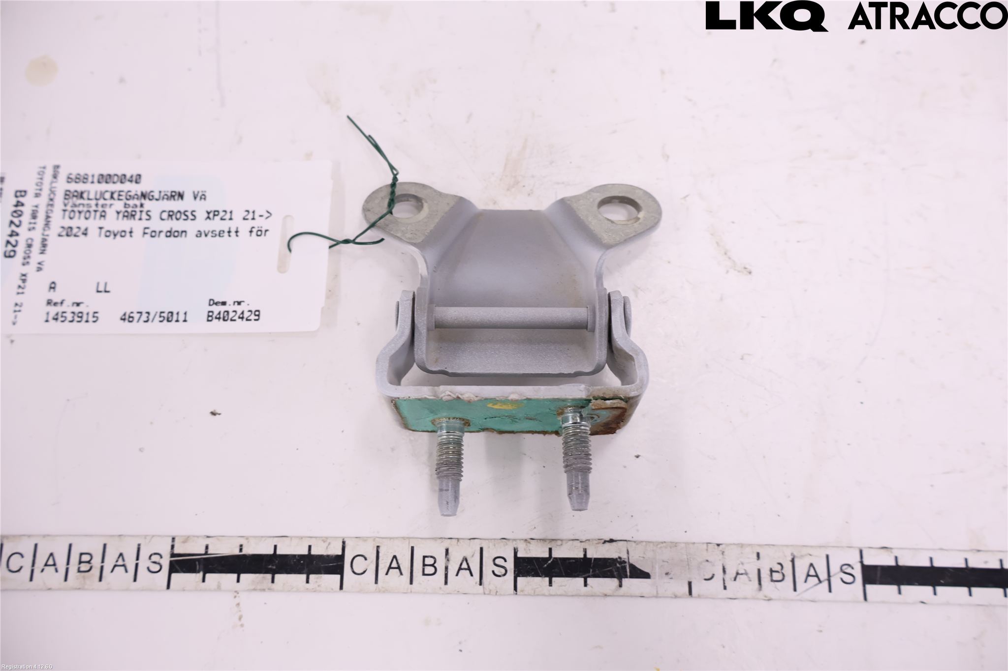 Toyota YARIS CROSS XP21 21- Bakluke Hengsel Venstre
