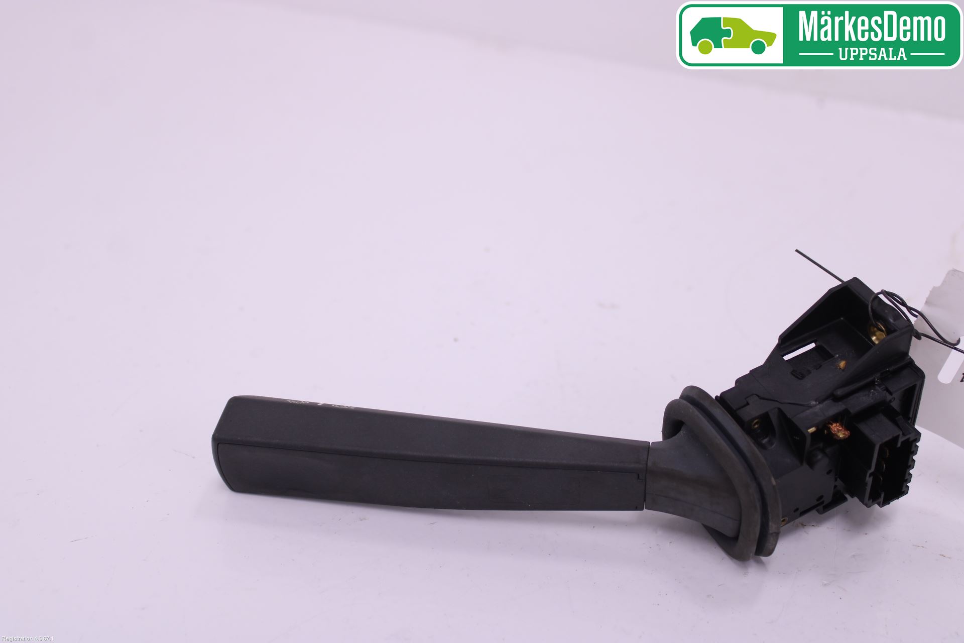 Volvo S70/V70/XC  97-00 Bryter Ratt Visker - Spyler