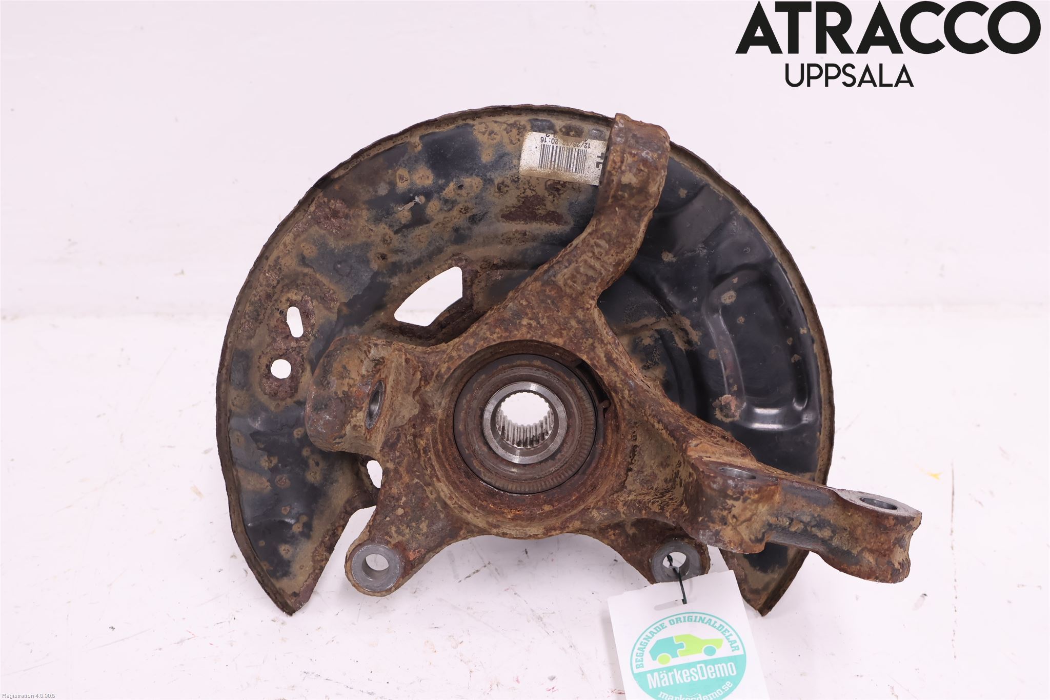 Toyota YARIS XP130 12-14 Spindel Vf