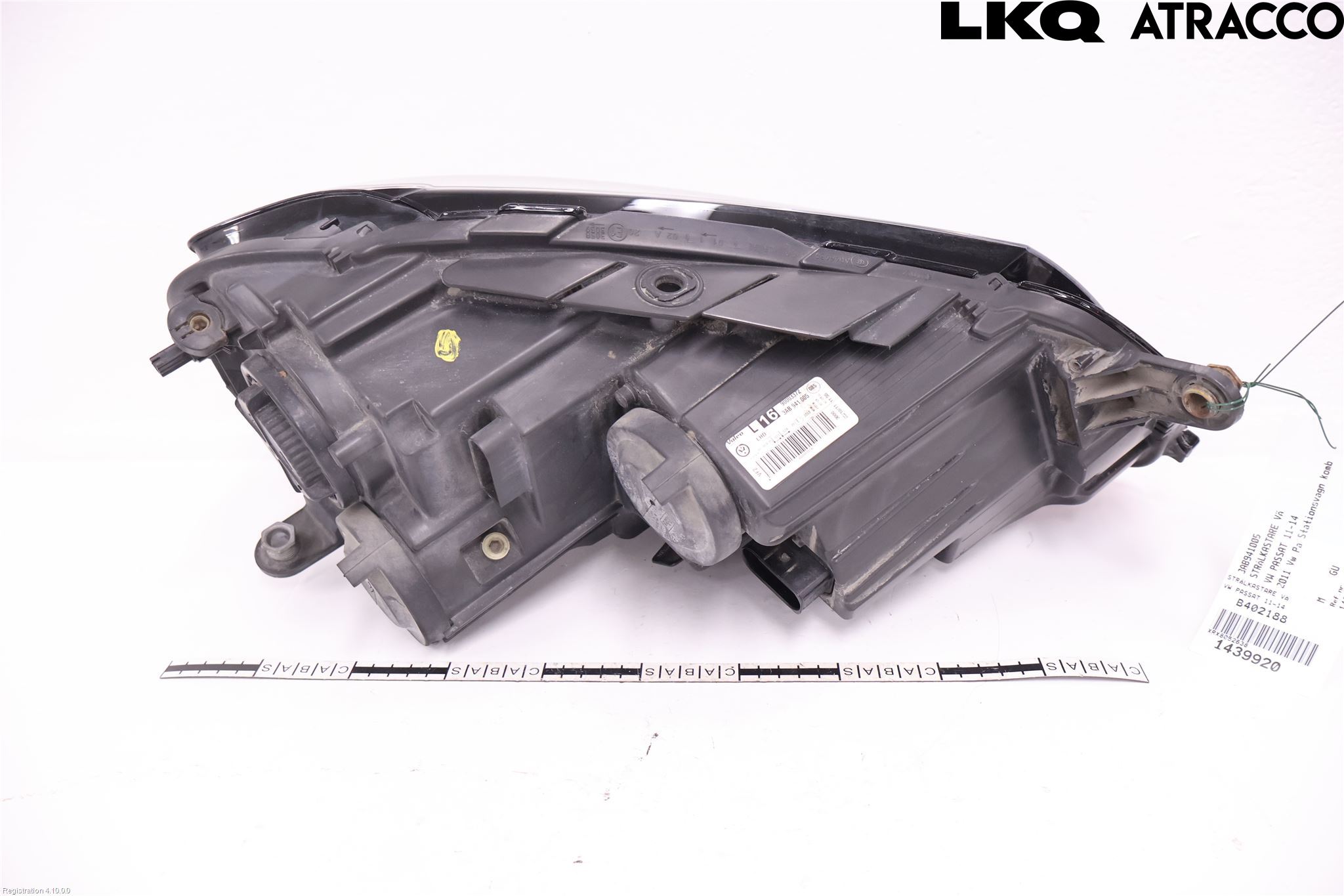 Volkswagen VW PASSAT 11-14 Frontlykt Venstre