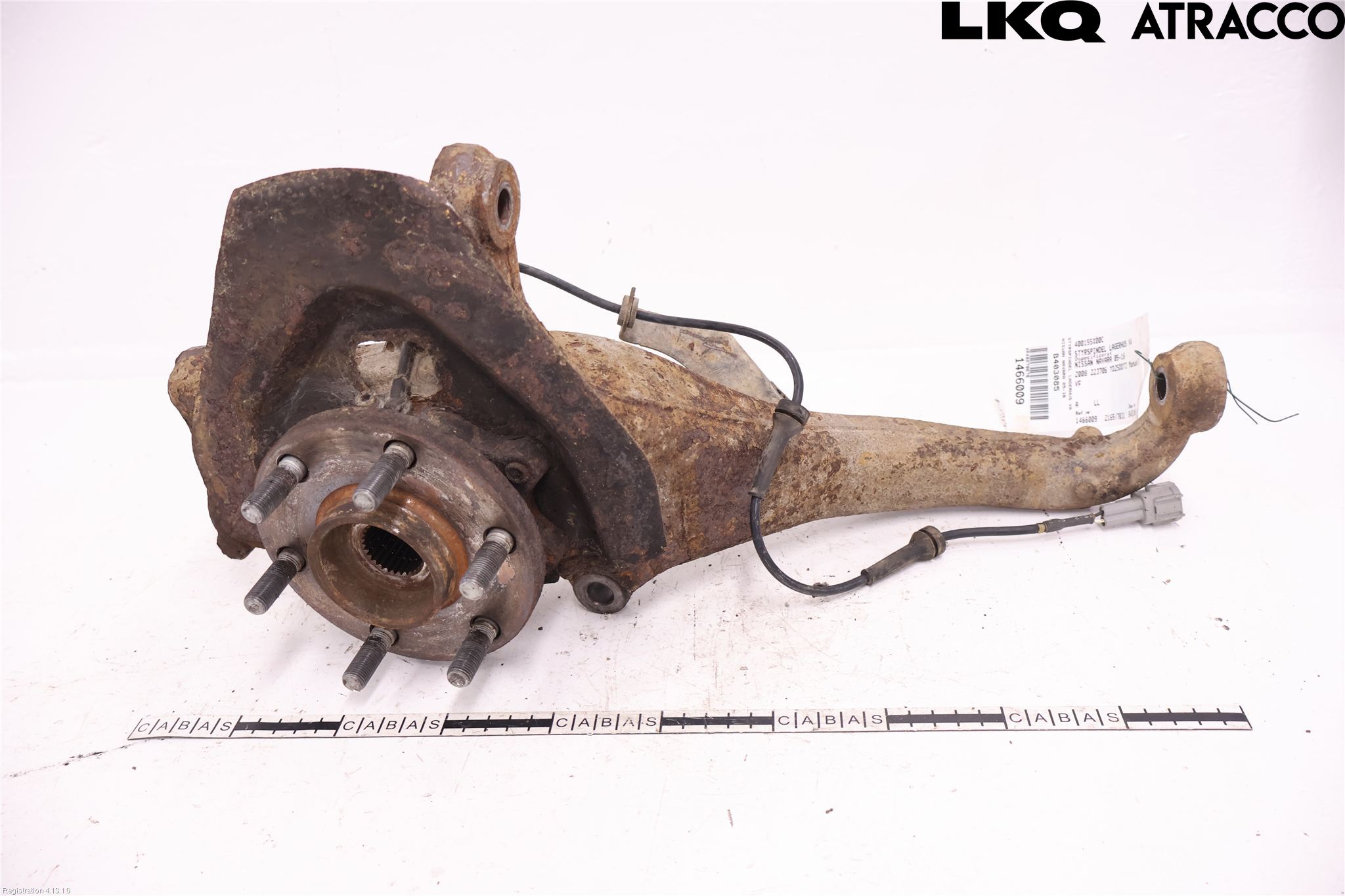 Nissan NAVARA 05-16 Spindel Vf