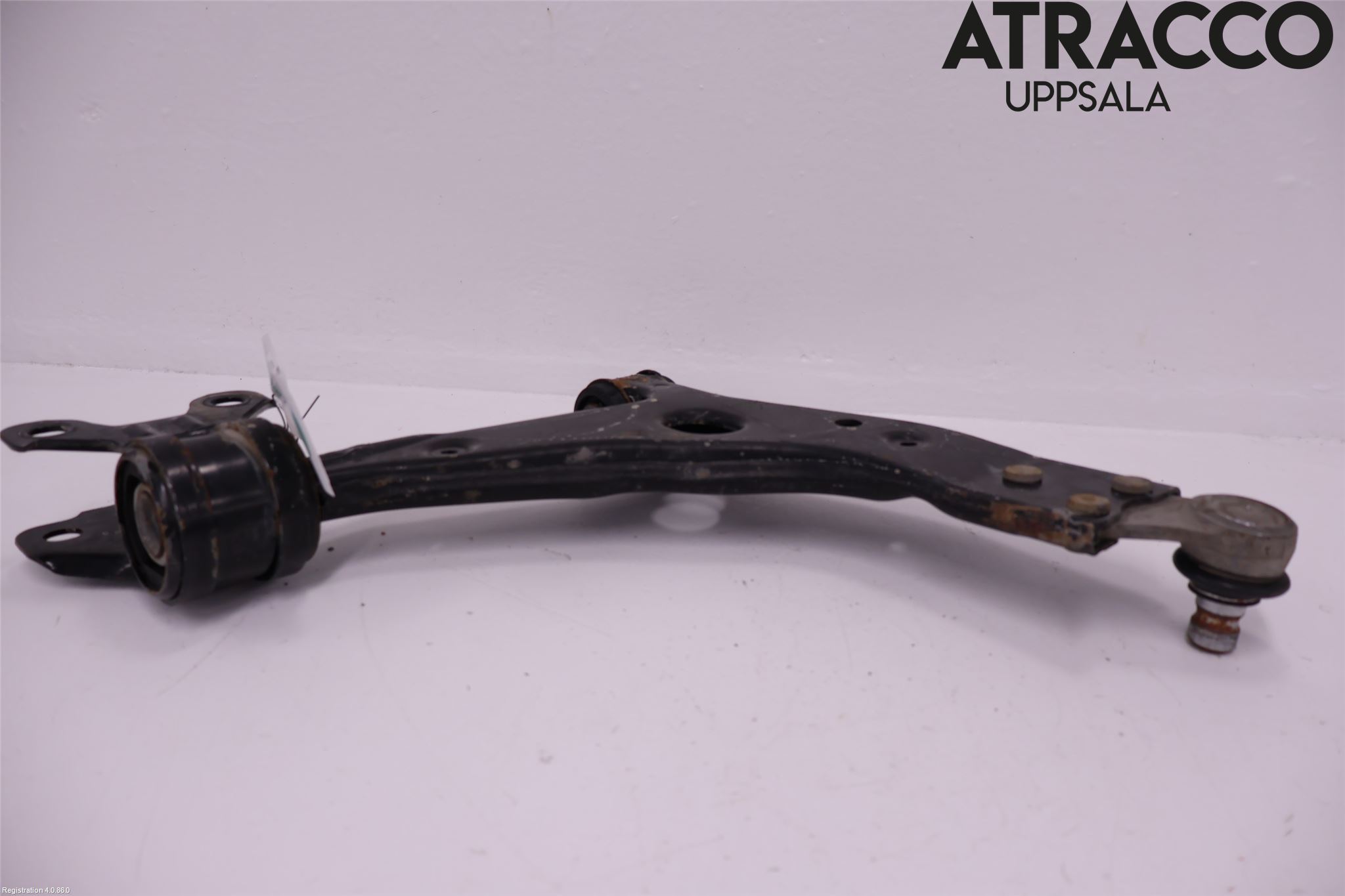 Ford KUGA 17-19 Bærearm Foran Høyre Nedre