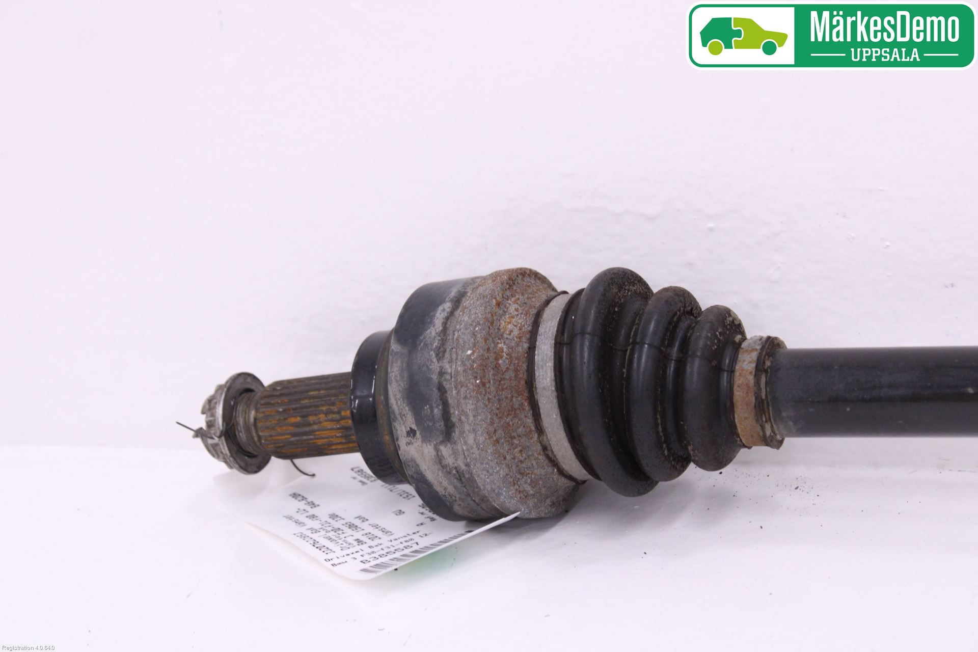 BMW 3 F30/F31/F80 12-19 Drivaksel Bak Kompl Venstre
