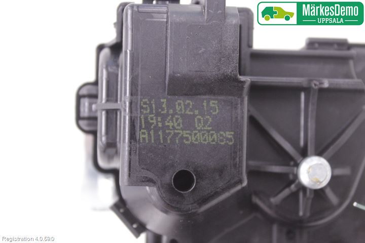 Mercedes-Benz MB CLA-KLASS (C117/X117) 13-19 Bakluke-Lokk Låsekasse